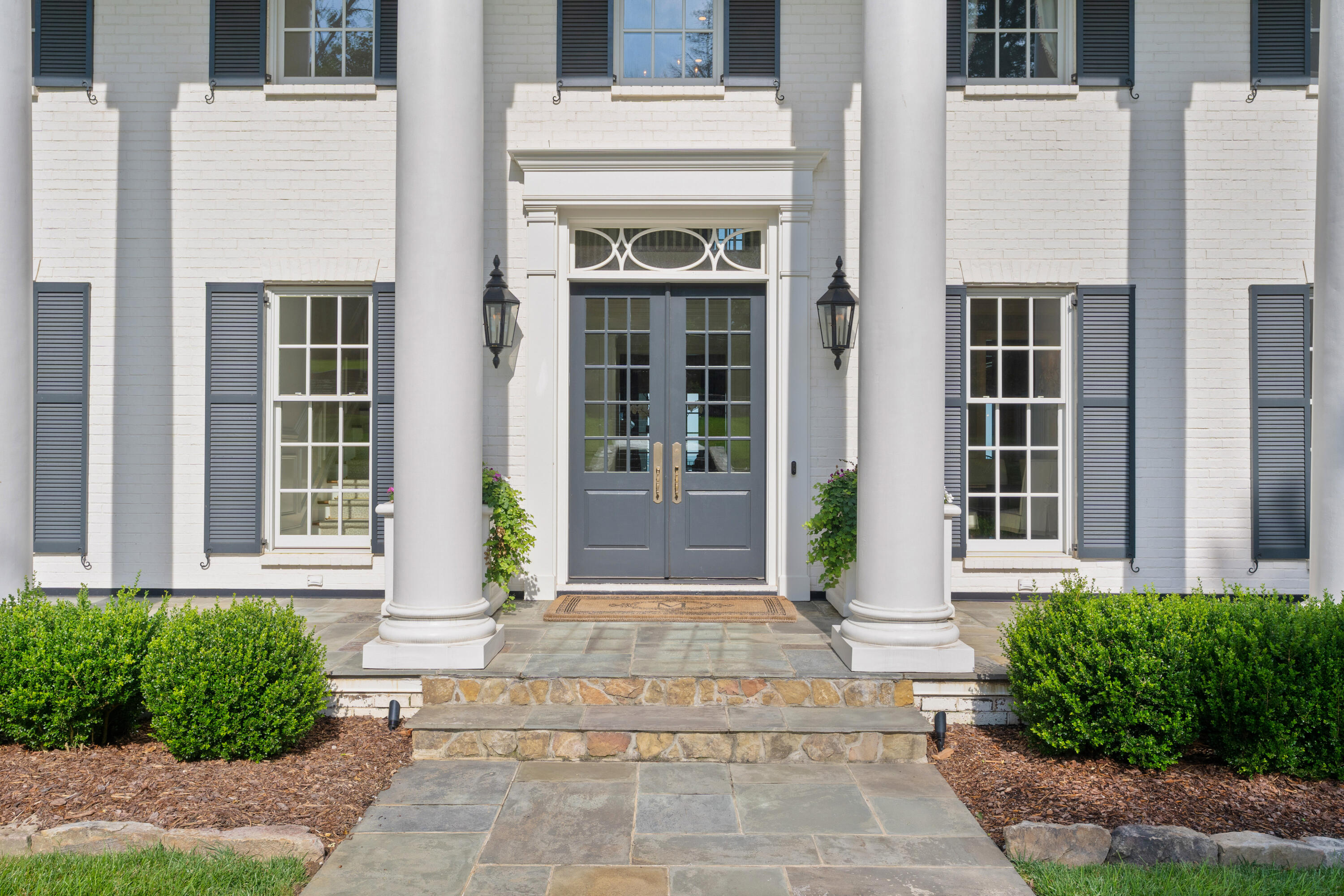 802 W Brow Road