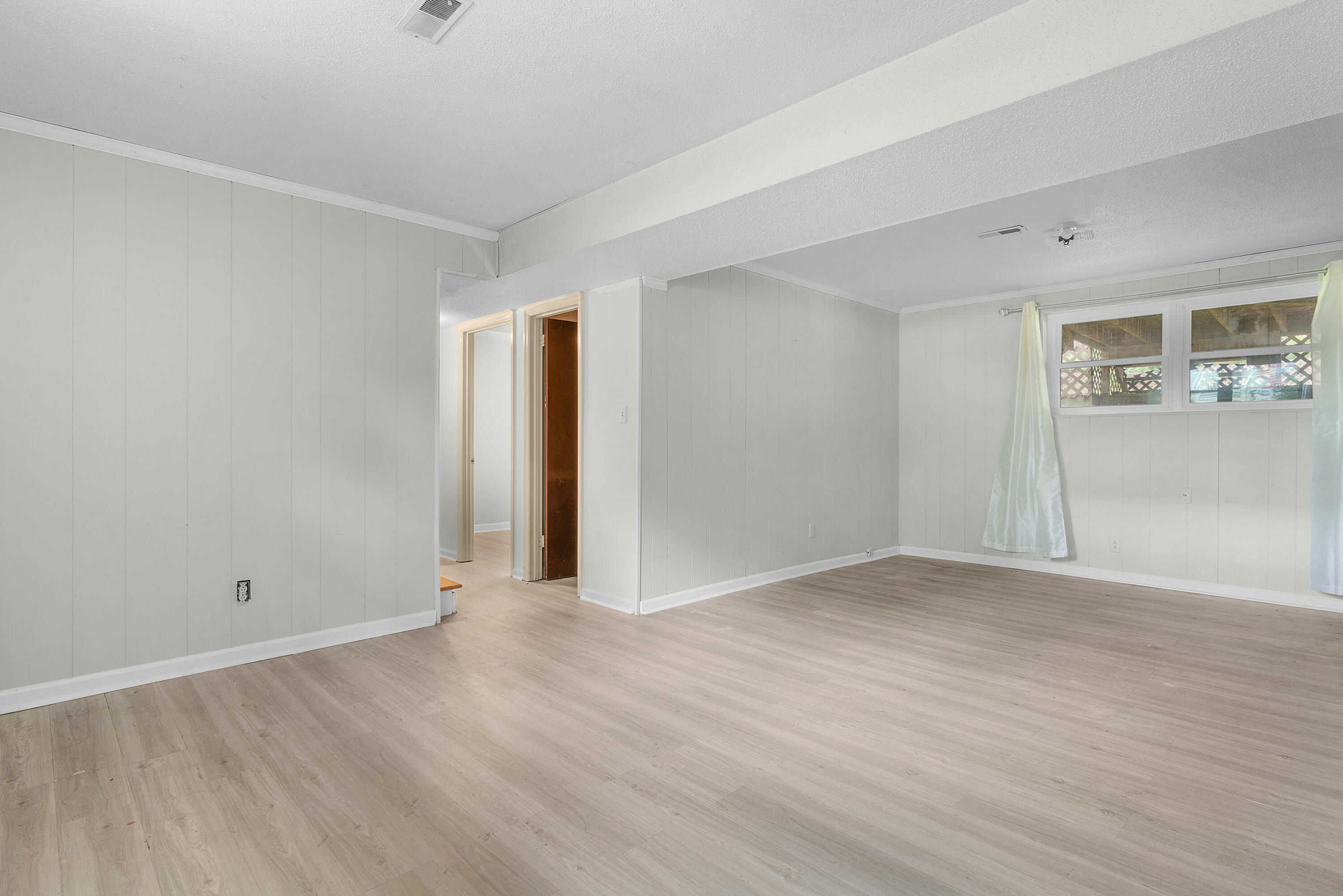 8212 Thornwood Drive