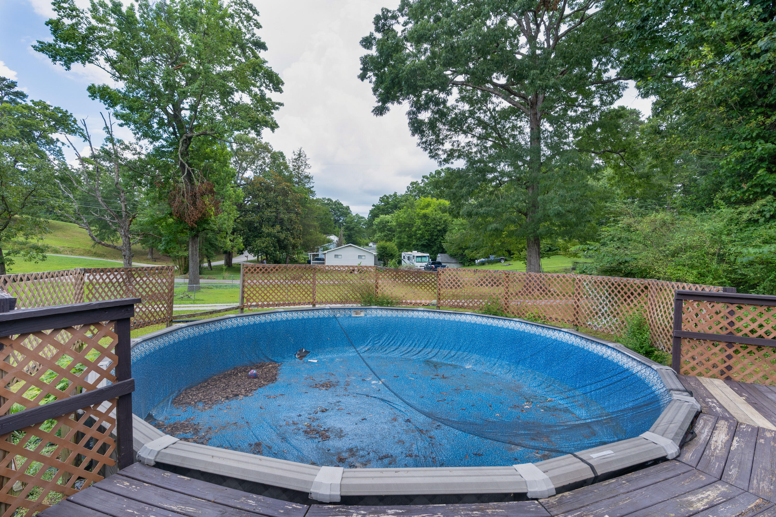 8212 Thornwood Drive