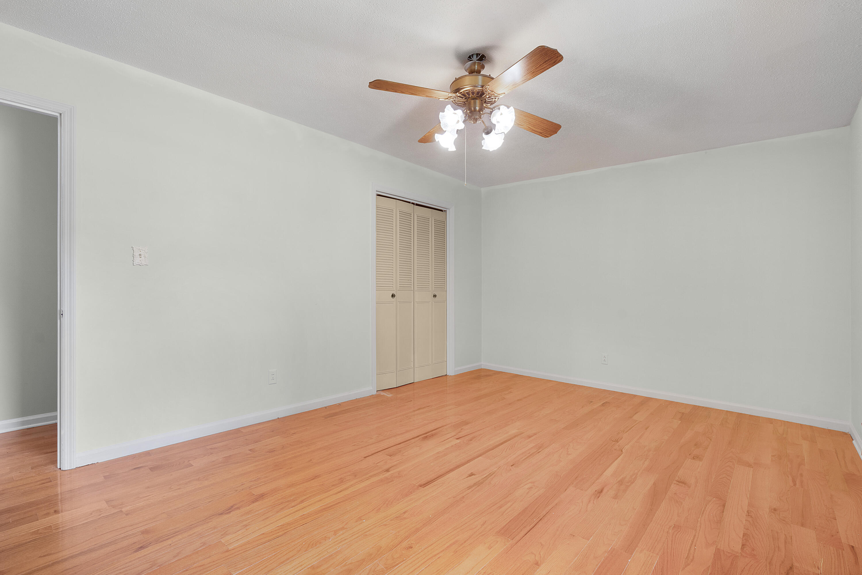 8212 Thornwood Drive