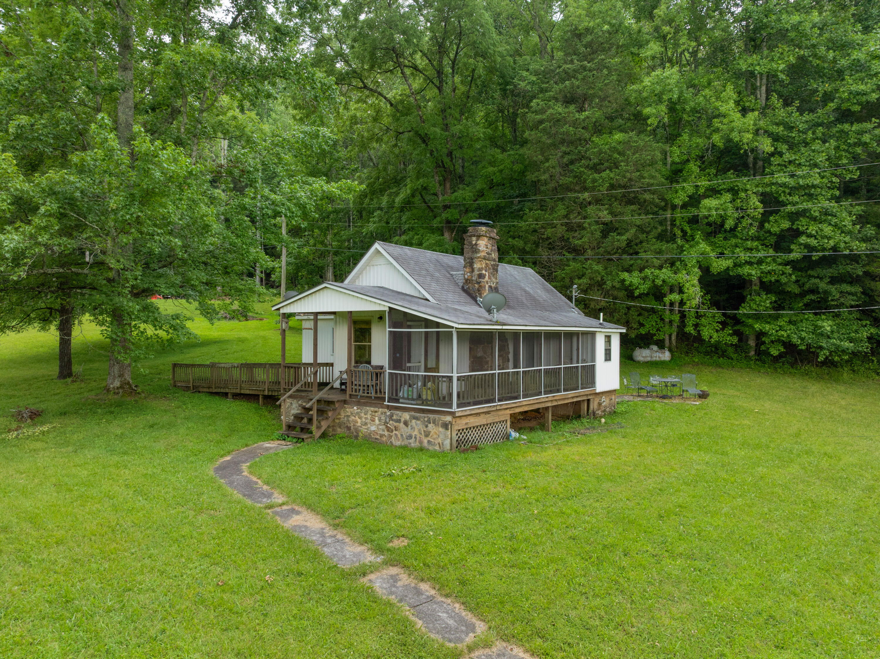 1261 S Cedar Lane