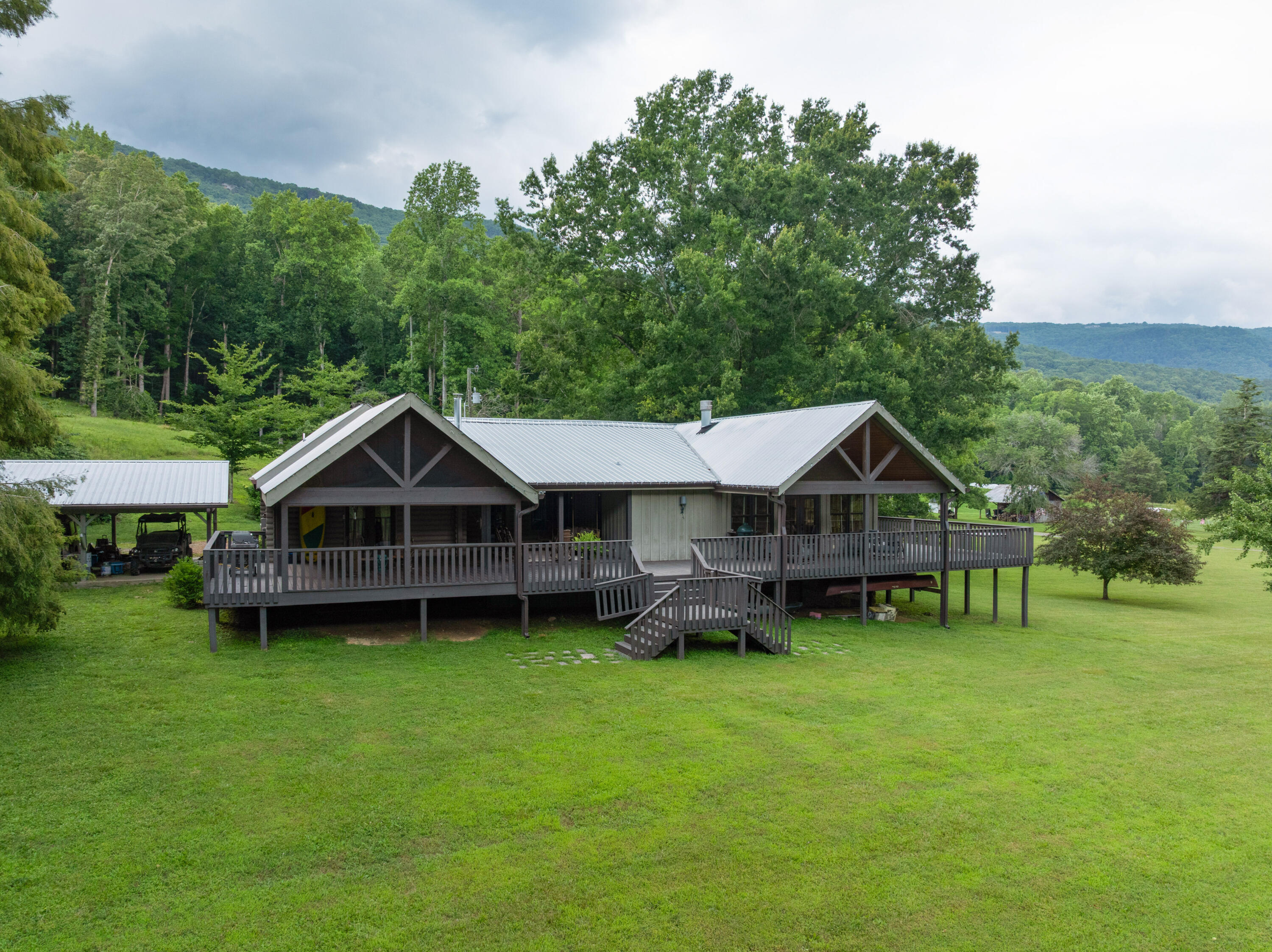 1261 S Cedar Lane