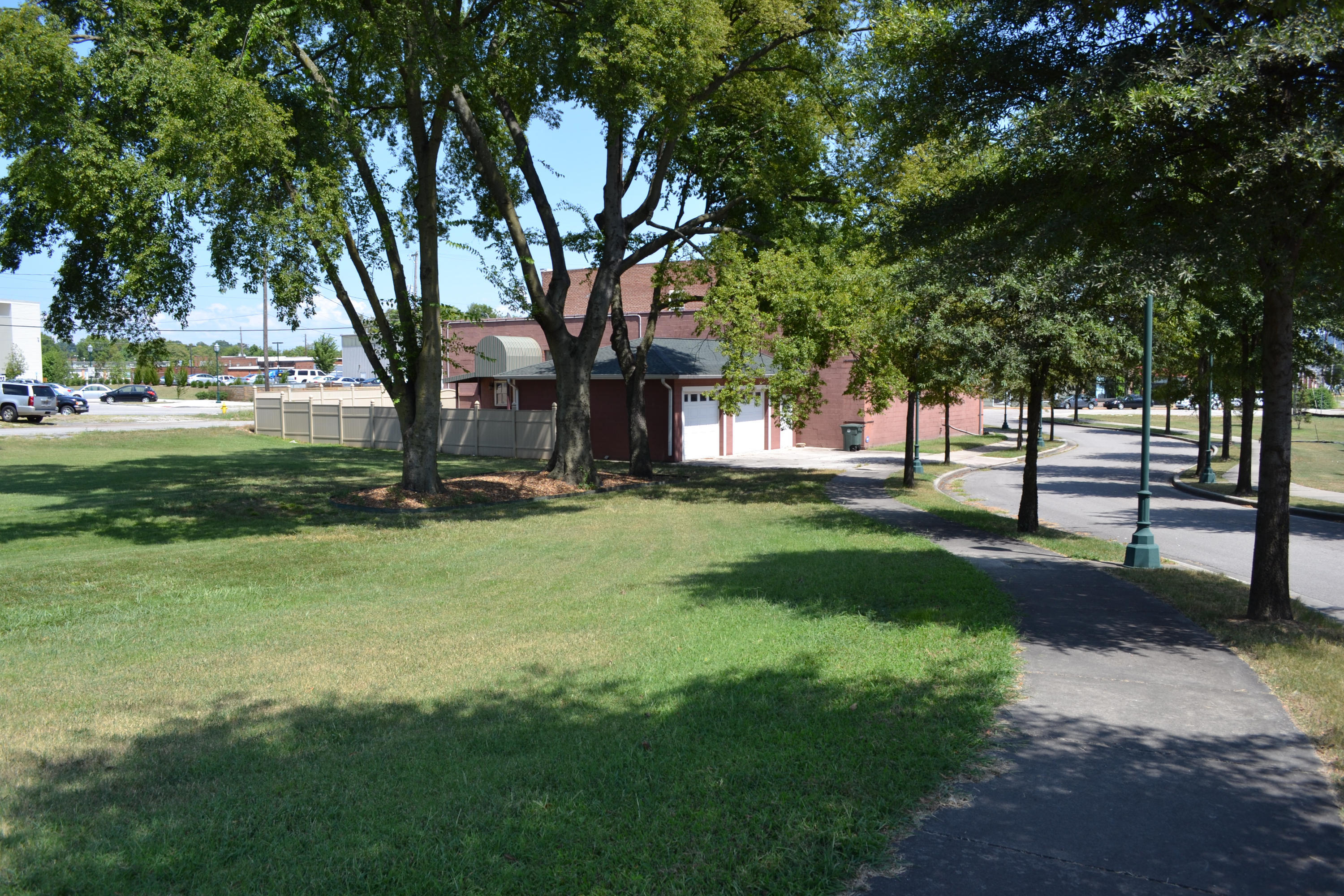 1635 Rossville Avenue