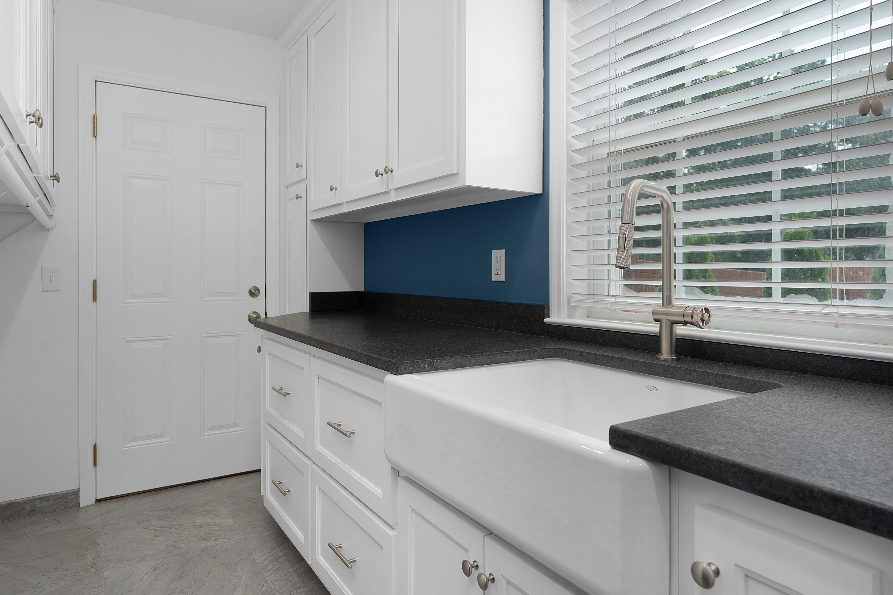 3351 Oak Burr Drive