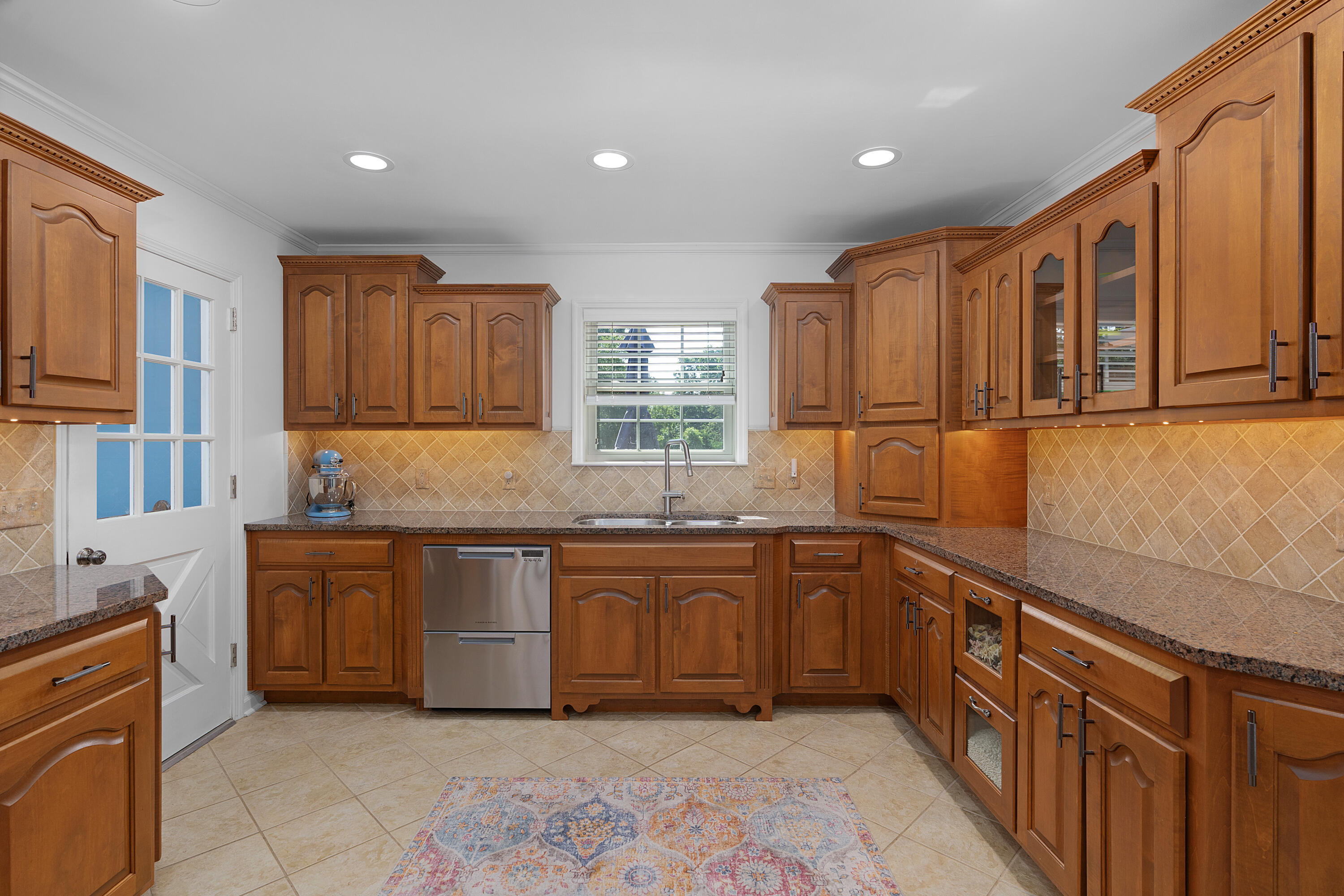 3351 Oak Burr Drive