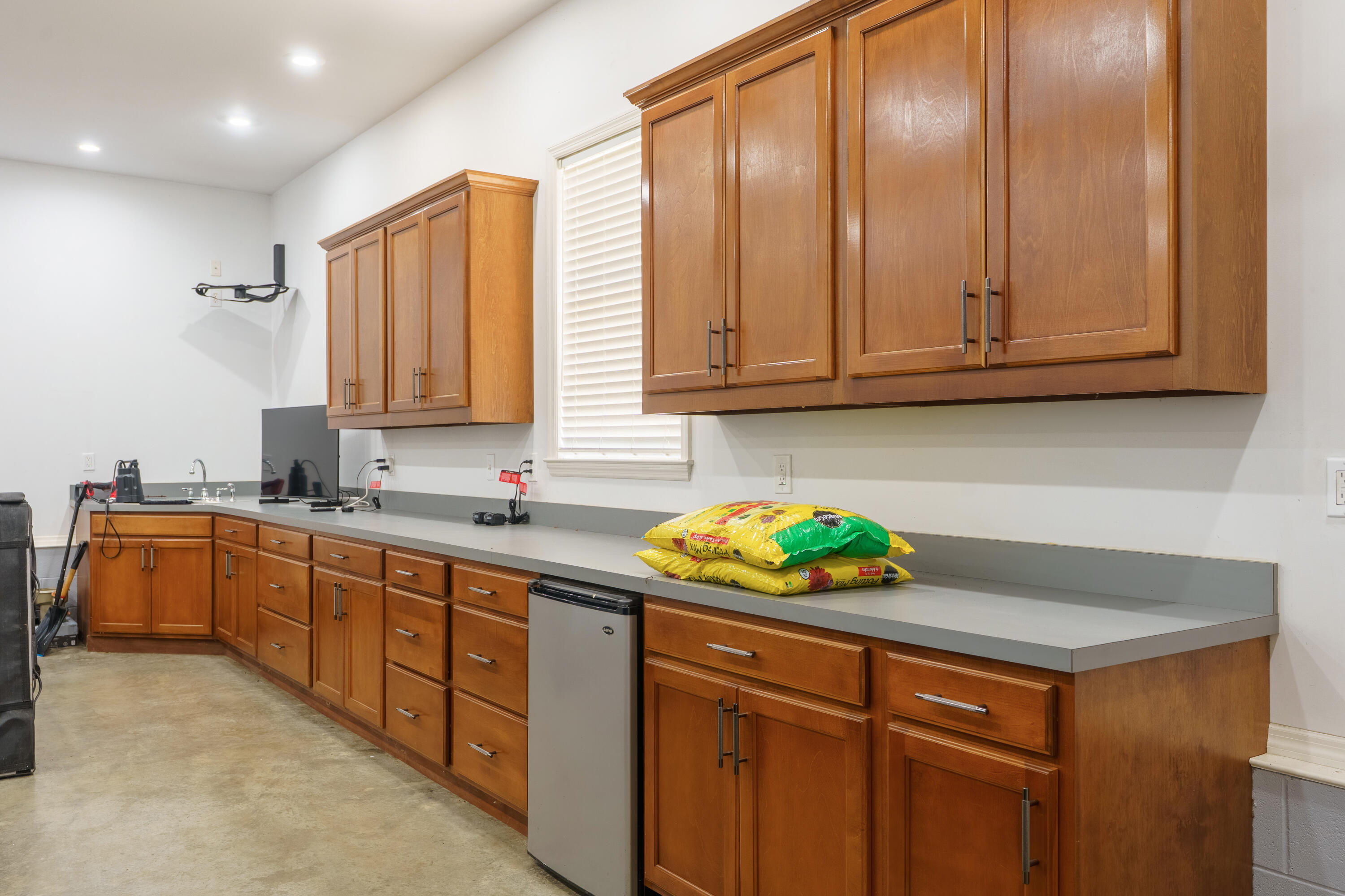3351 Oak Burr Drive
