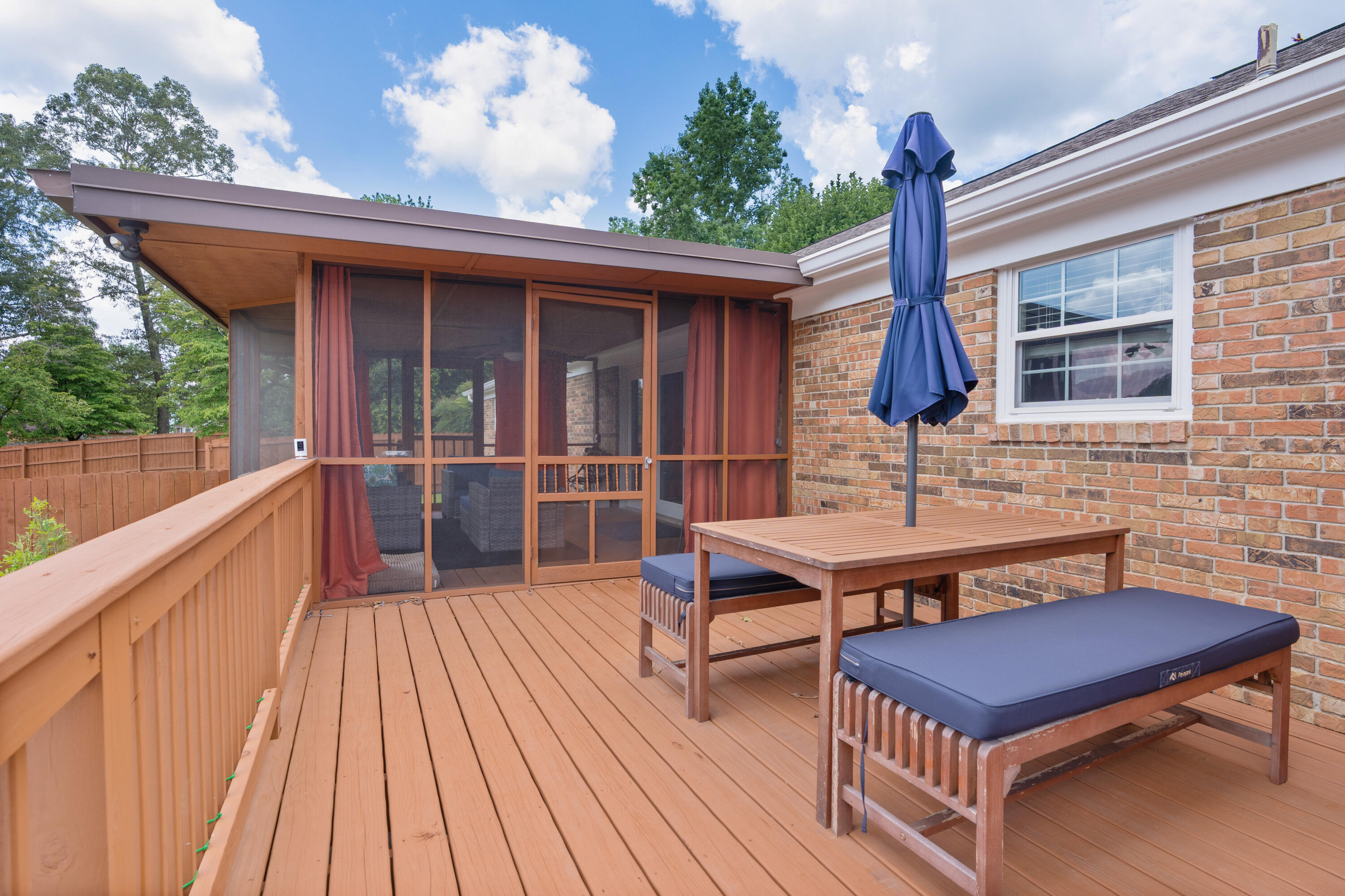 3351 Oak Burr Drive