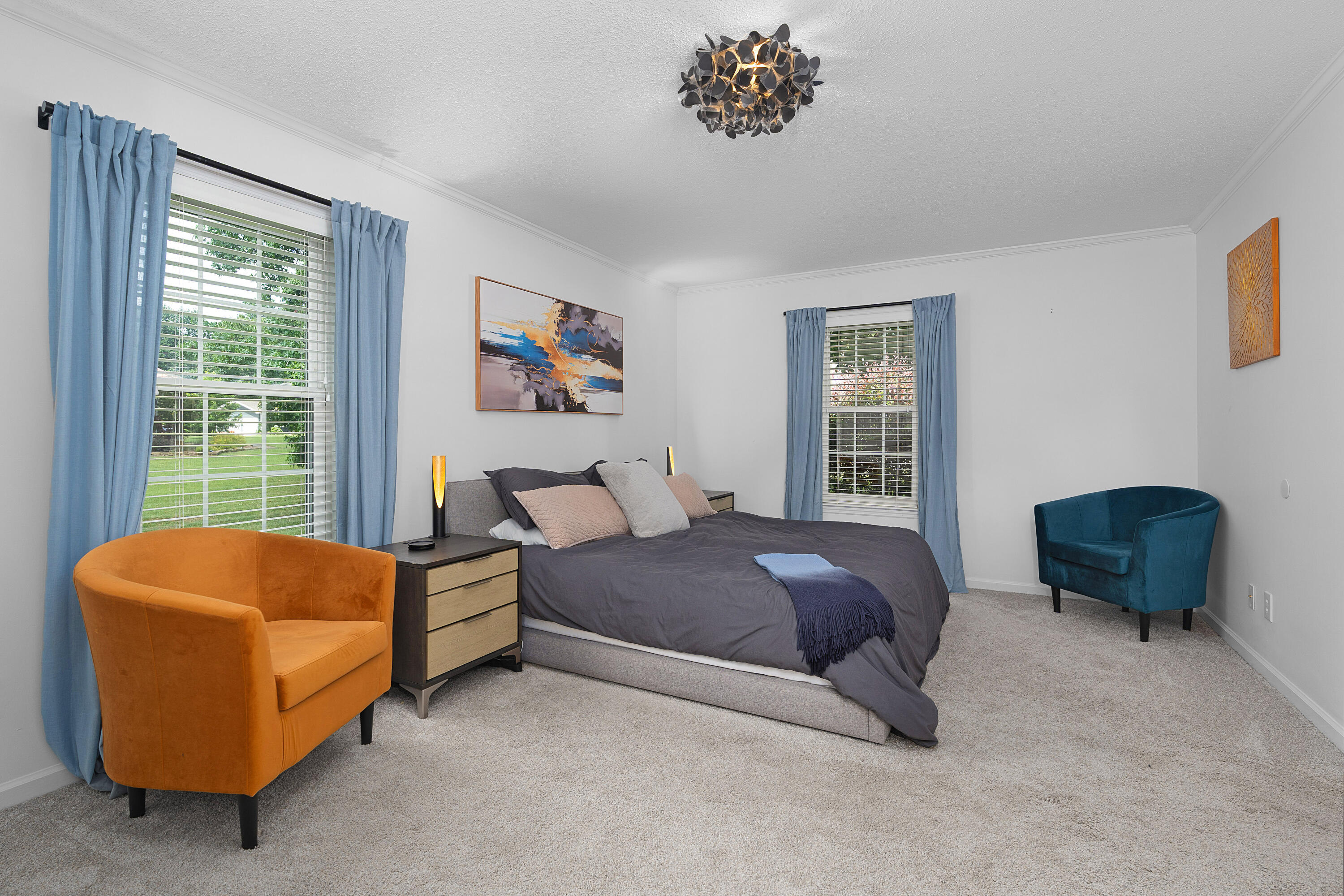 3351 Oak Burr Drive