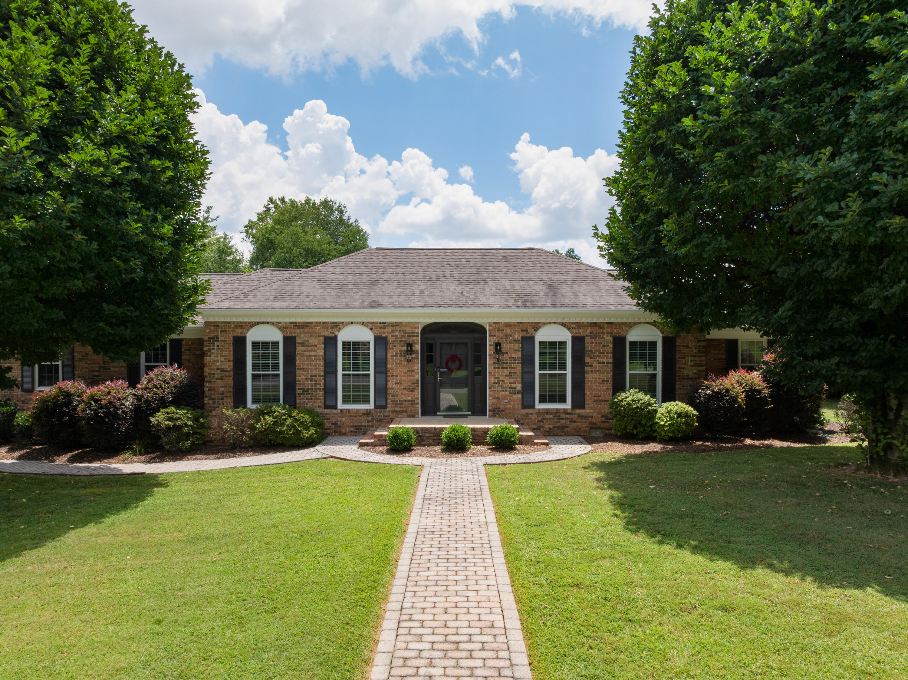 3351 Oak Burr Drive