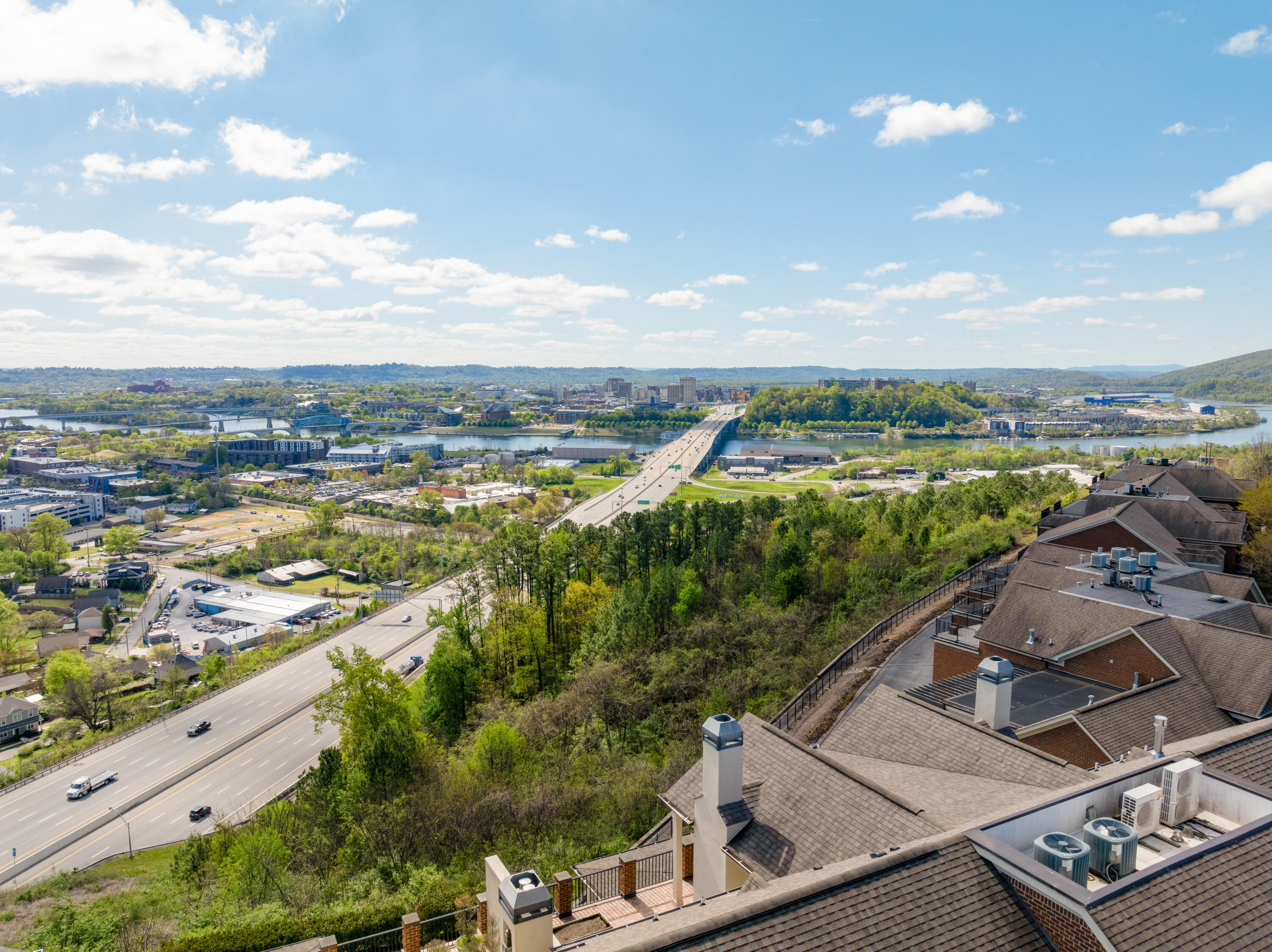 554 Whitehall Road, 122