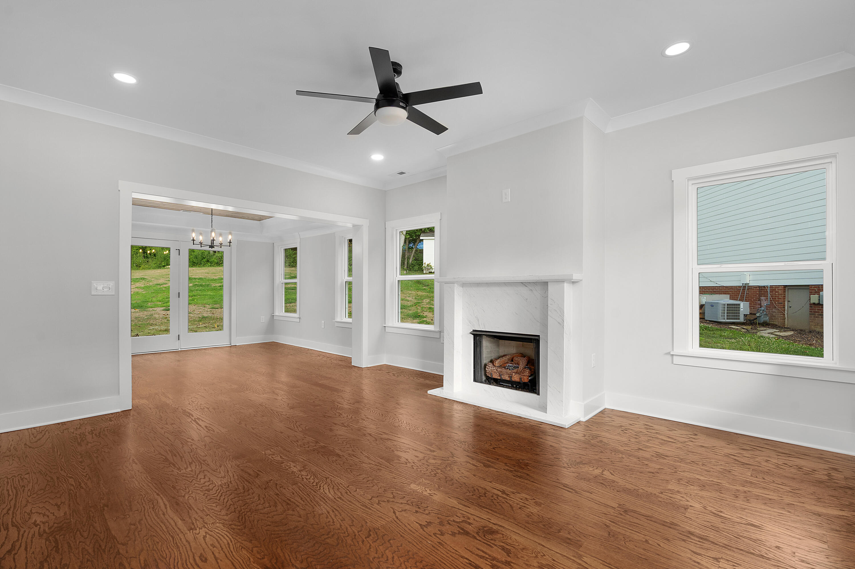 3619 Gentry Station Drive