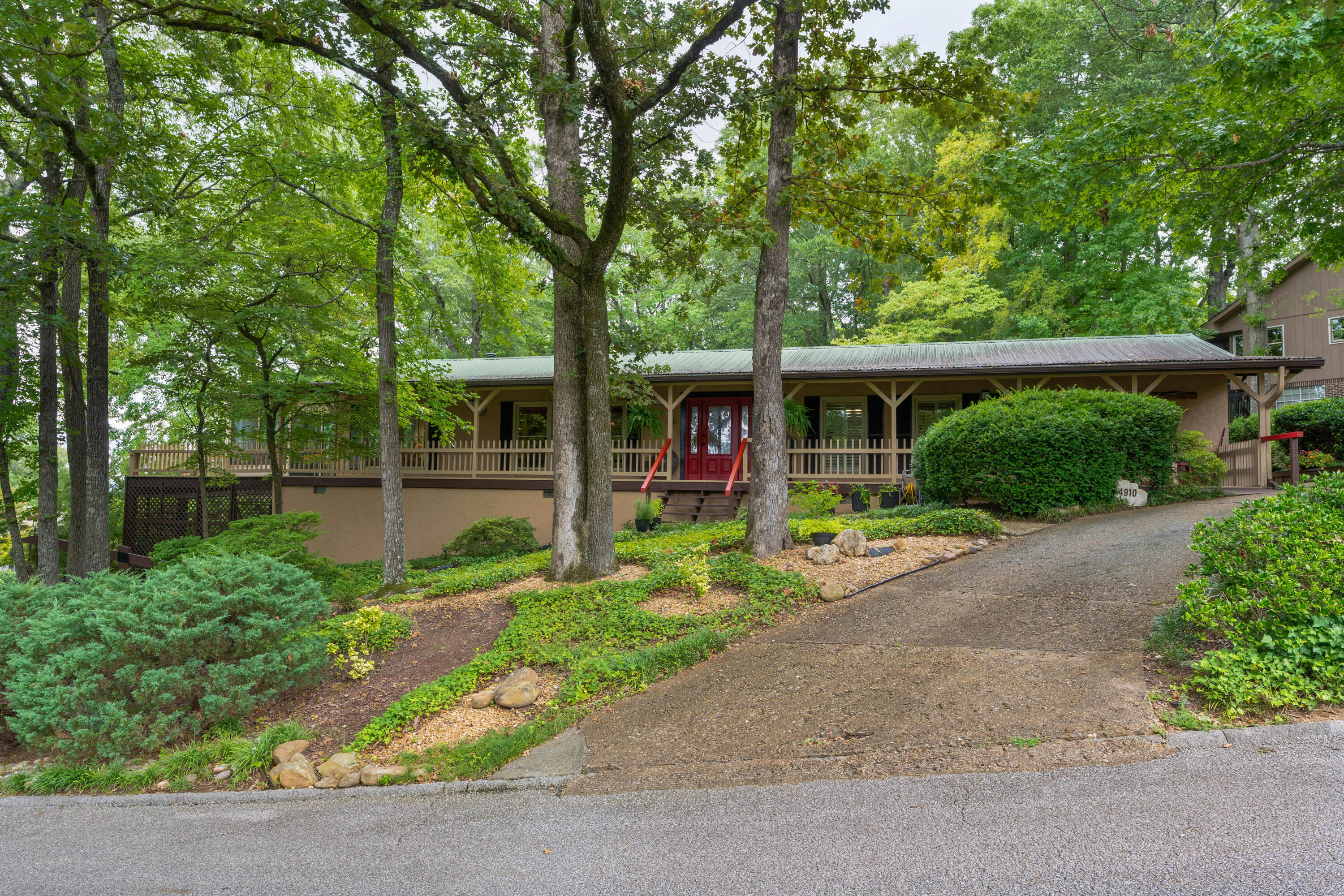 4910 Bal Harbor Circle