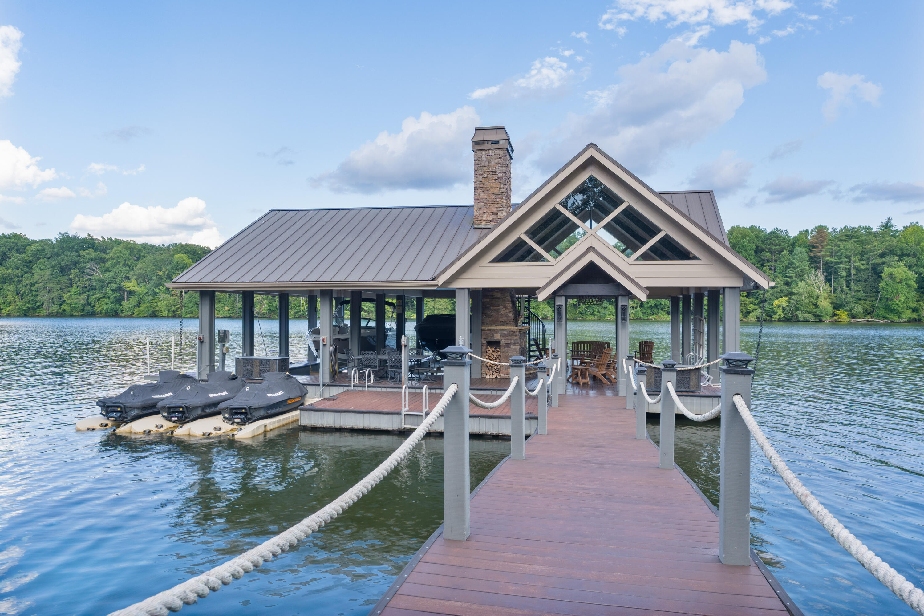 6402 Dogwood Drive