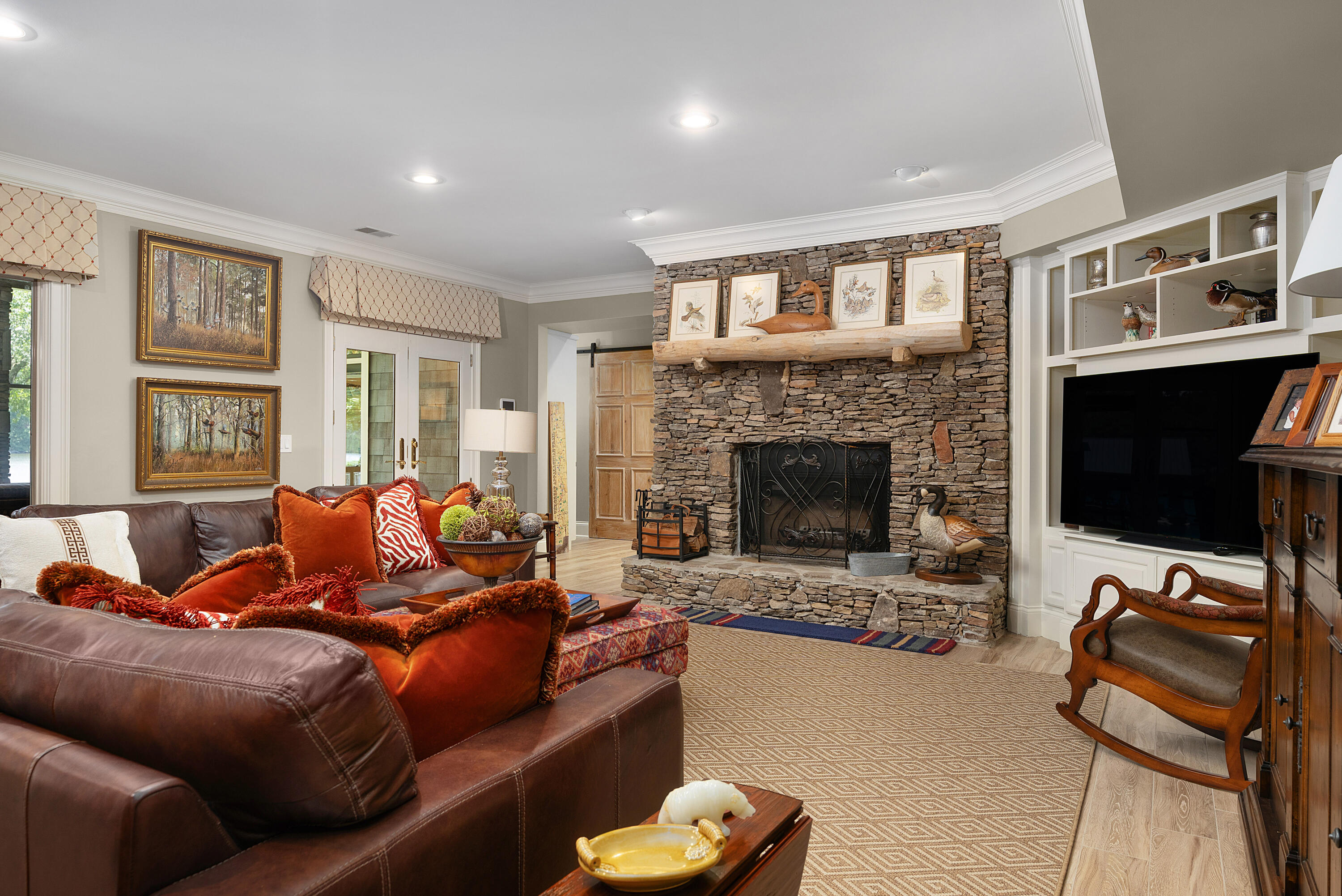 6402 Dogwood Drive