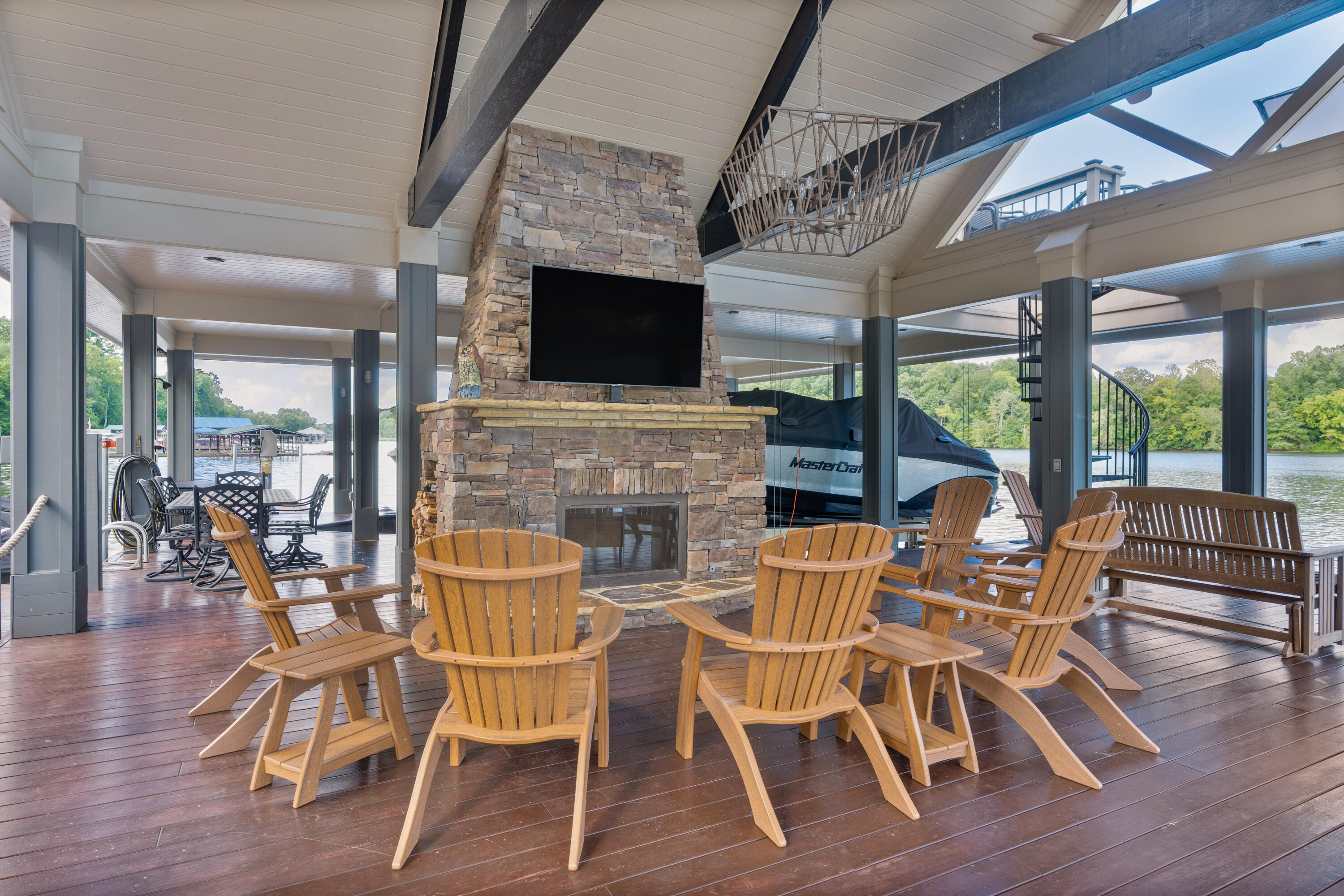 6402 Dogwood Drive