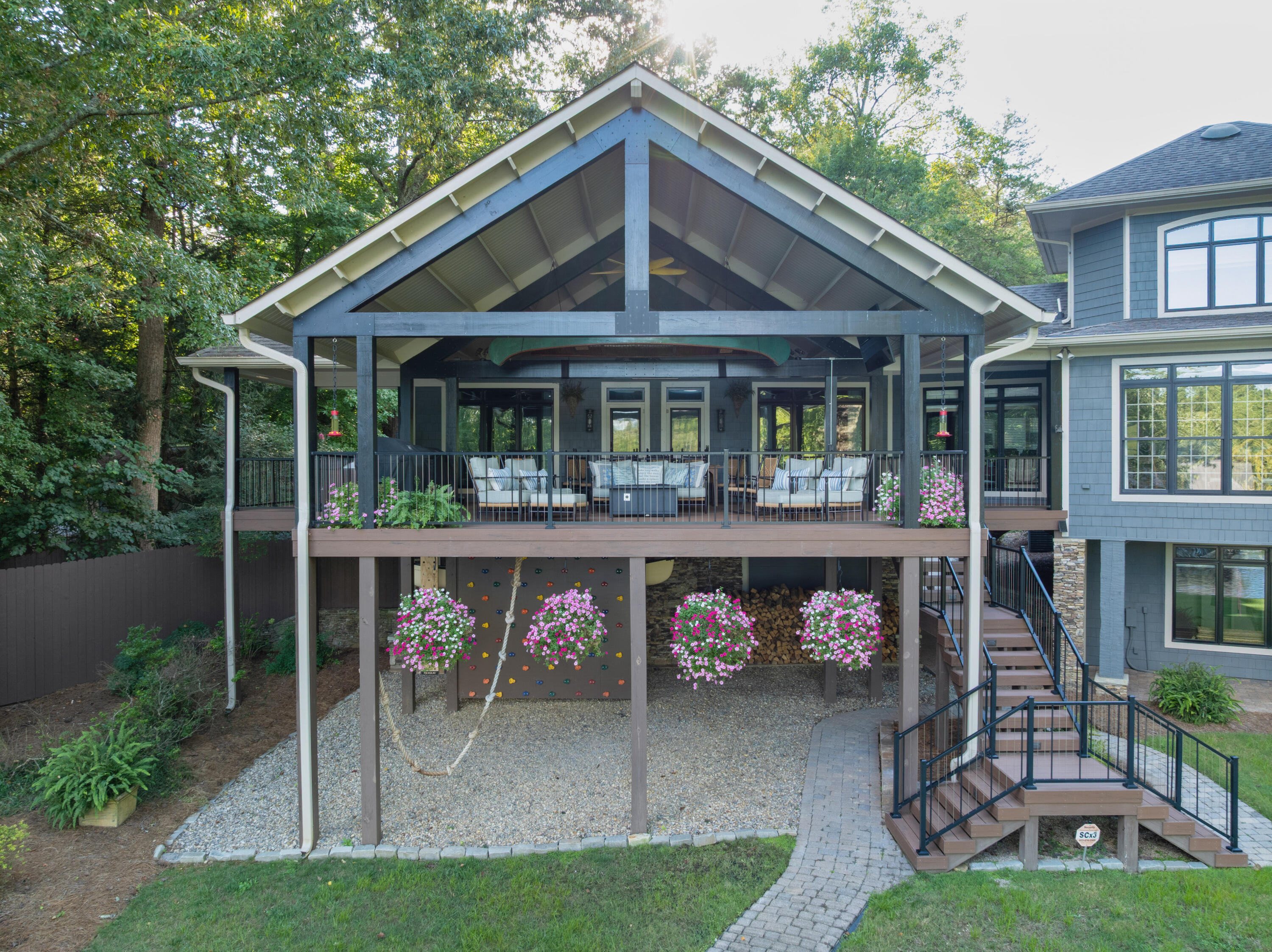 6402 Dogwood Drive