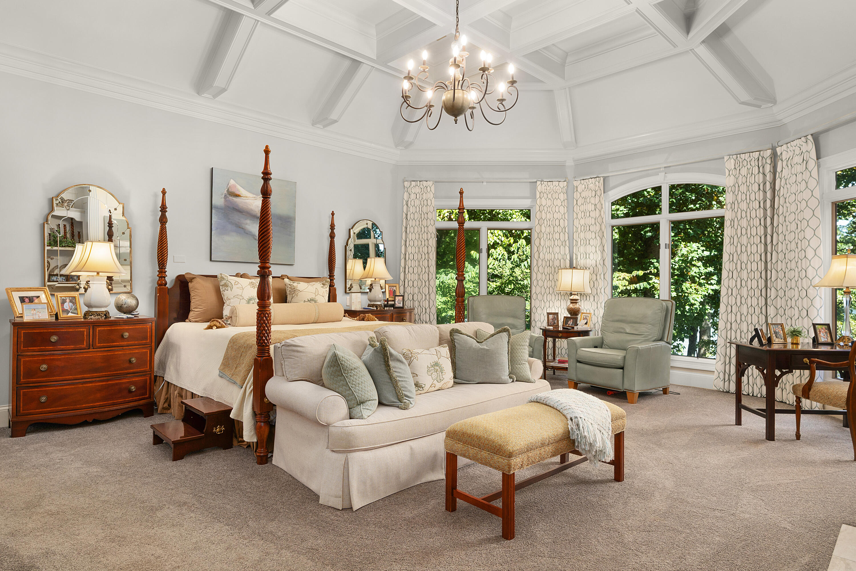 6402 Dogwood Drive
