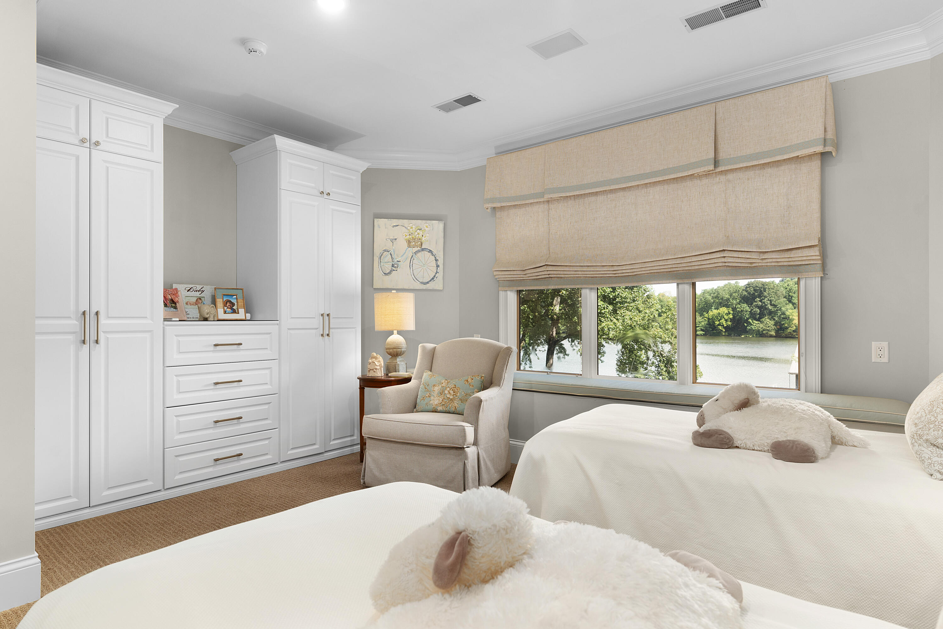 6402 Dogwood Drive