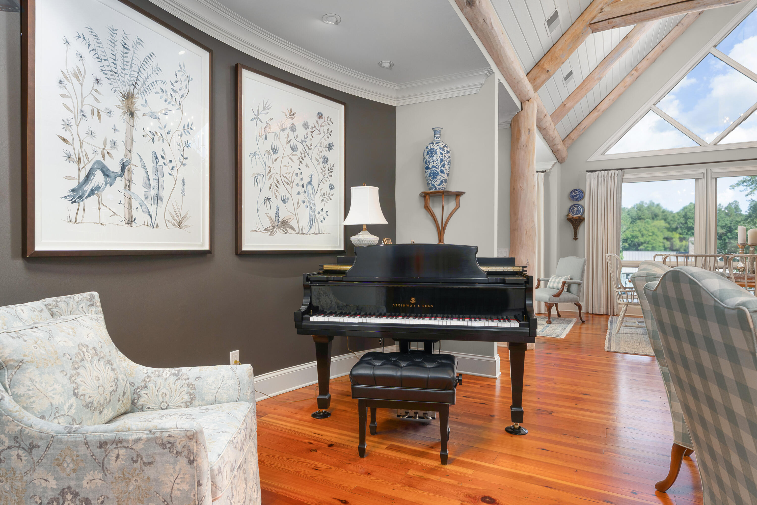 6402 Dogwood Drive