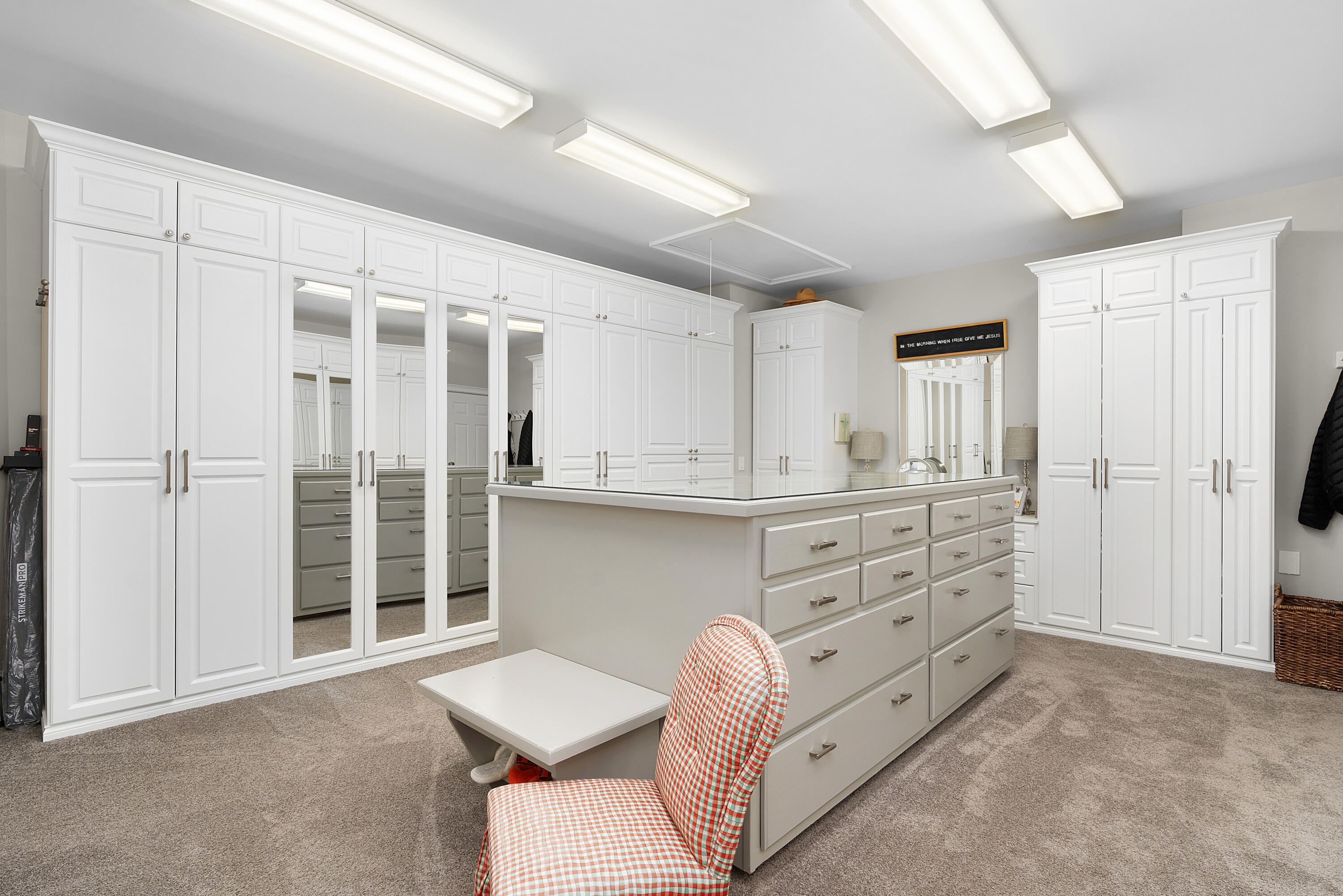 6402 Dogwood Drive