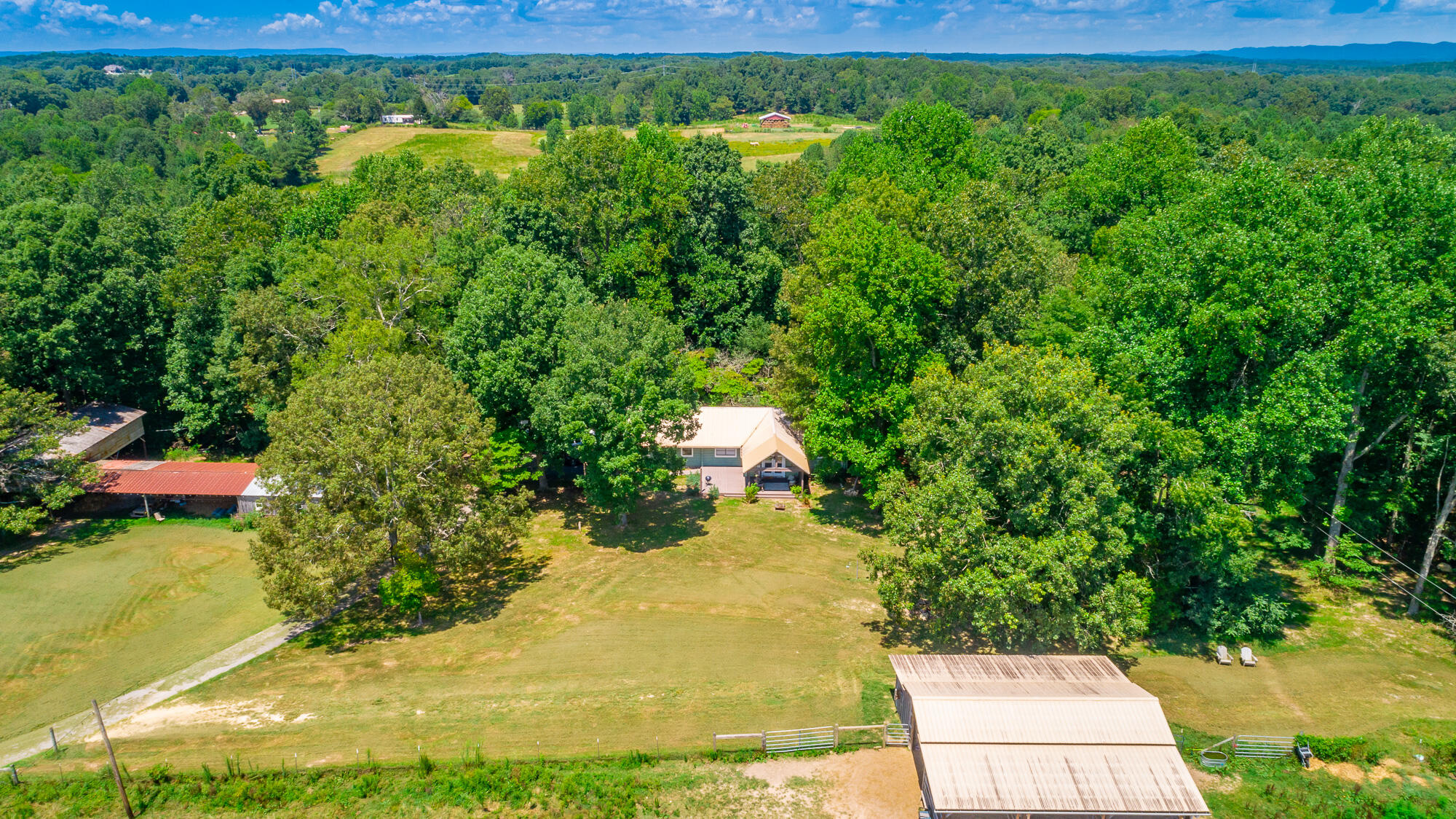 635 Cook Road, LaFayette