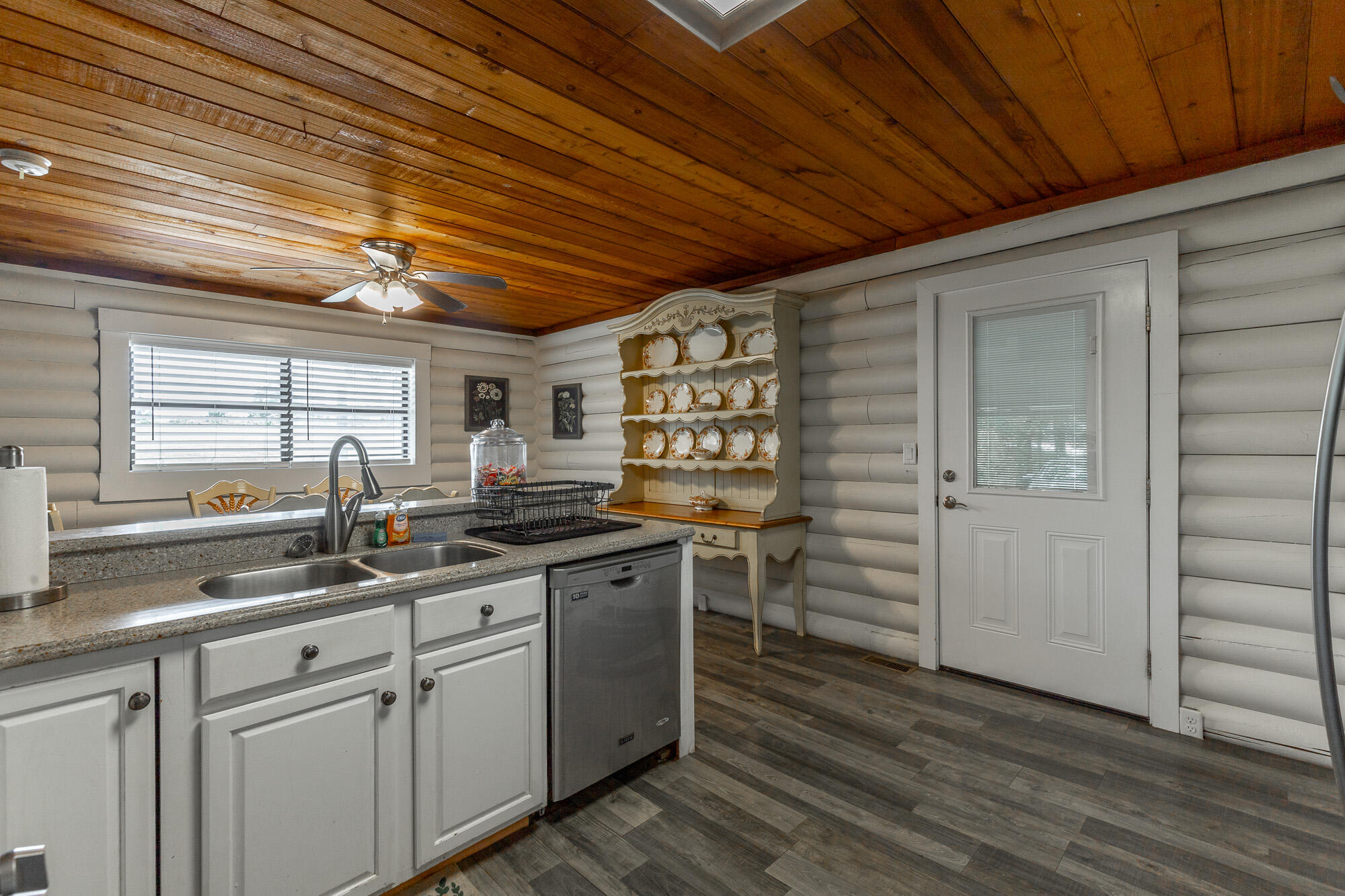 635 Cook Road, LaFayette