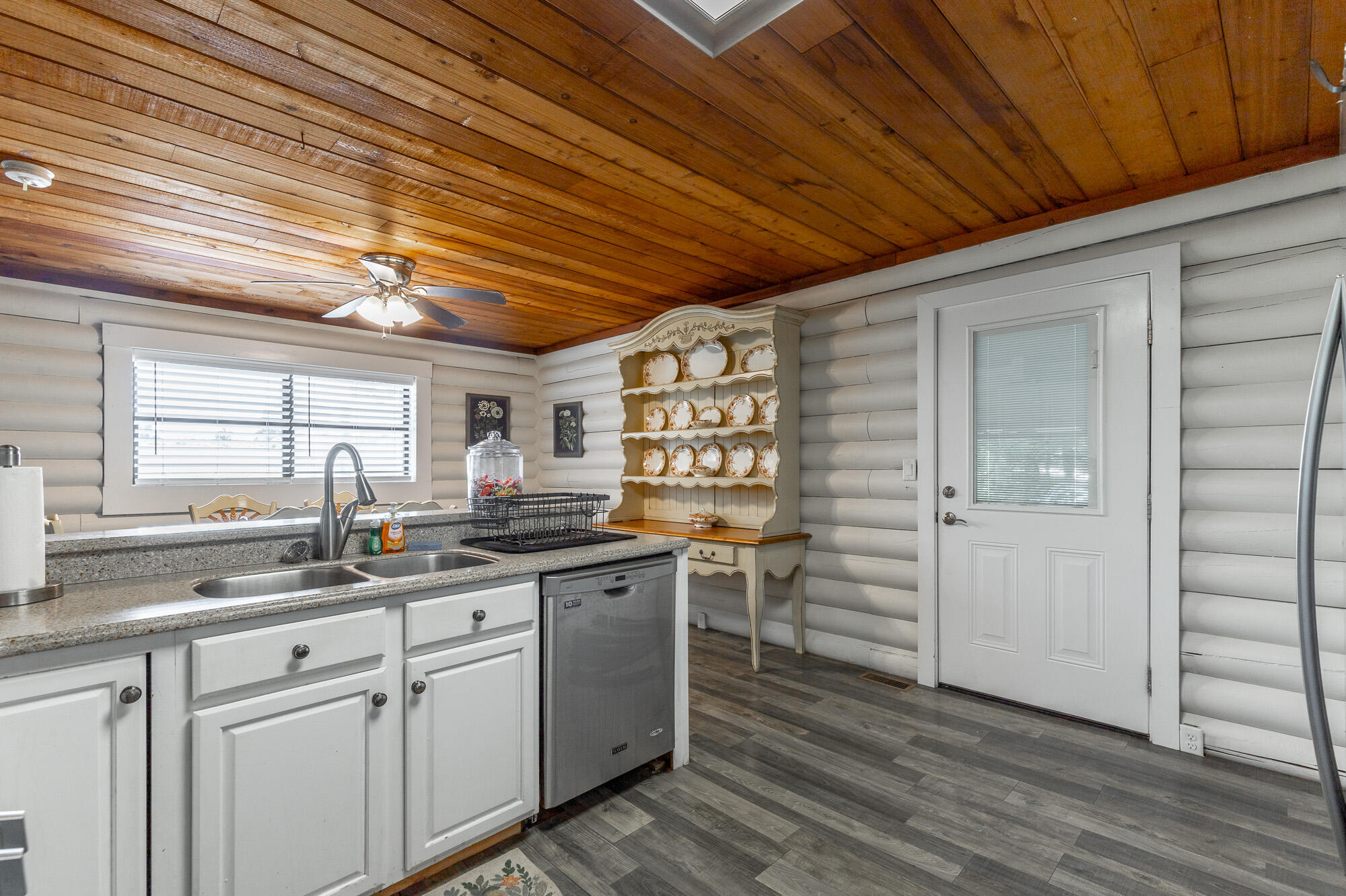 635 Cook Road, LaFayette