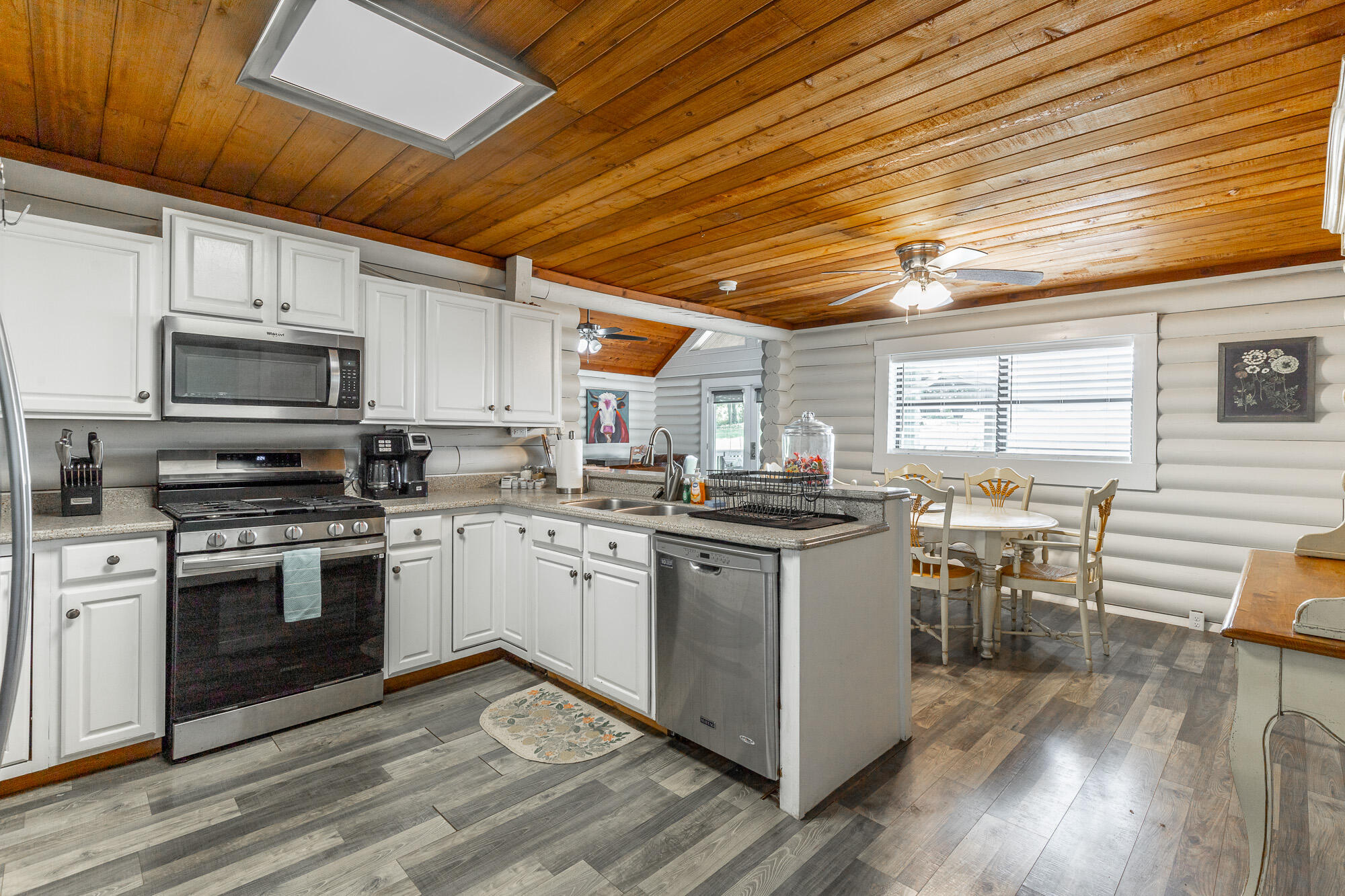 635 Cook Road, LaFayette