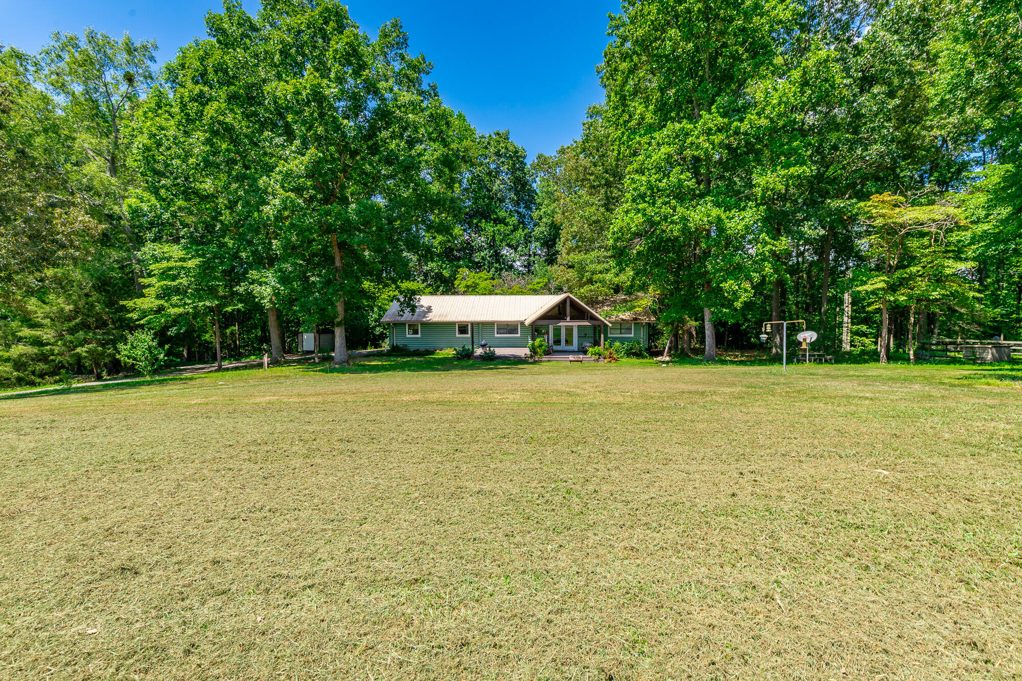 635 Cook Road, LaFayette