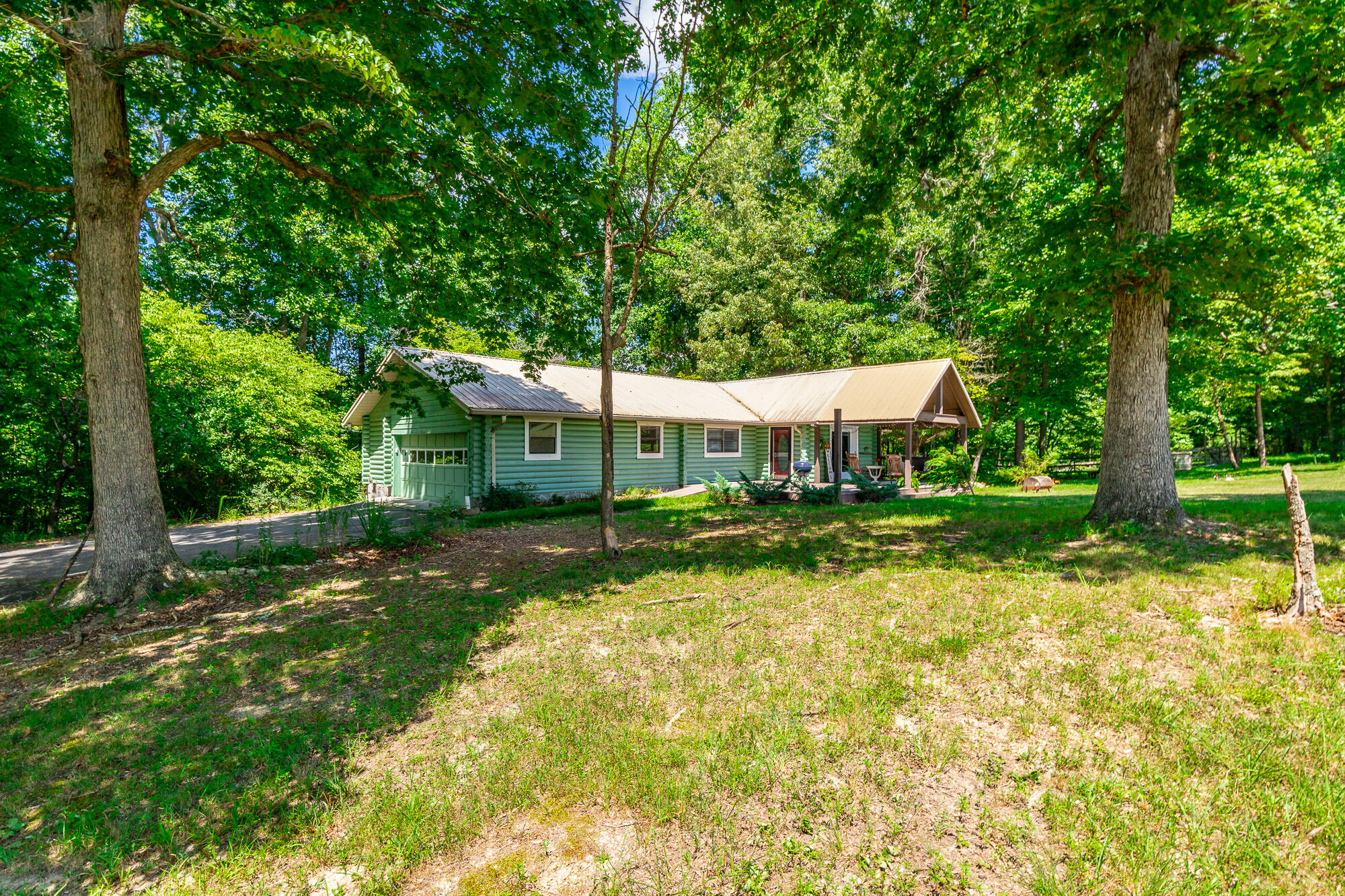 635 Cook Road, LaFayette