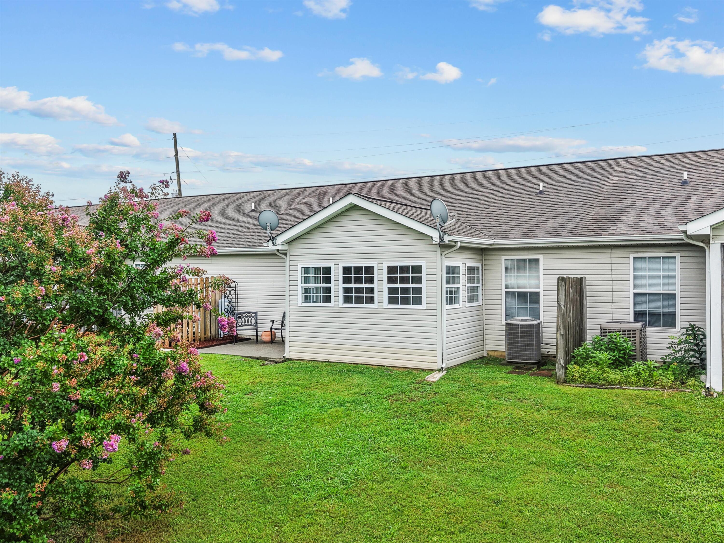 77 Flagstone Drive