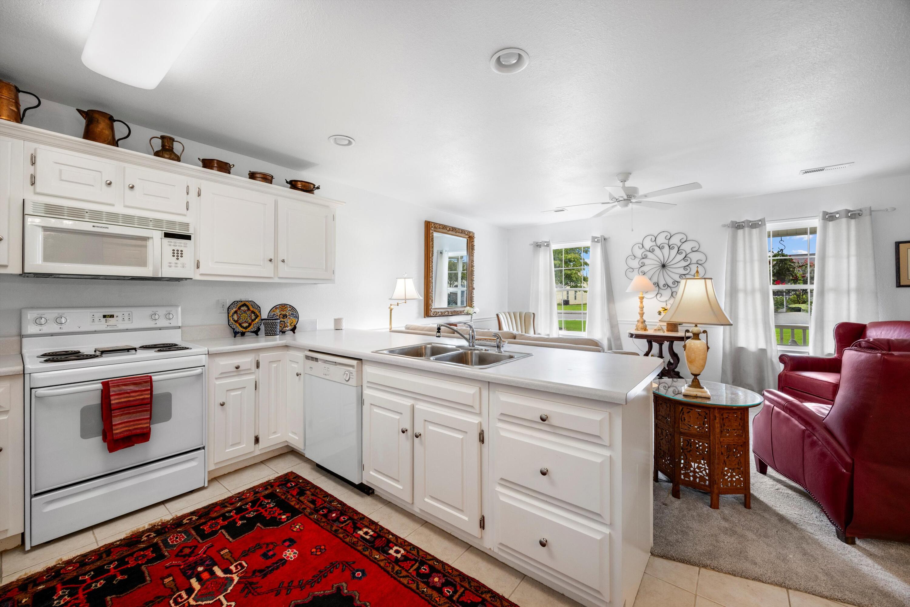77 Flagstone Drive