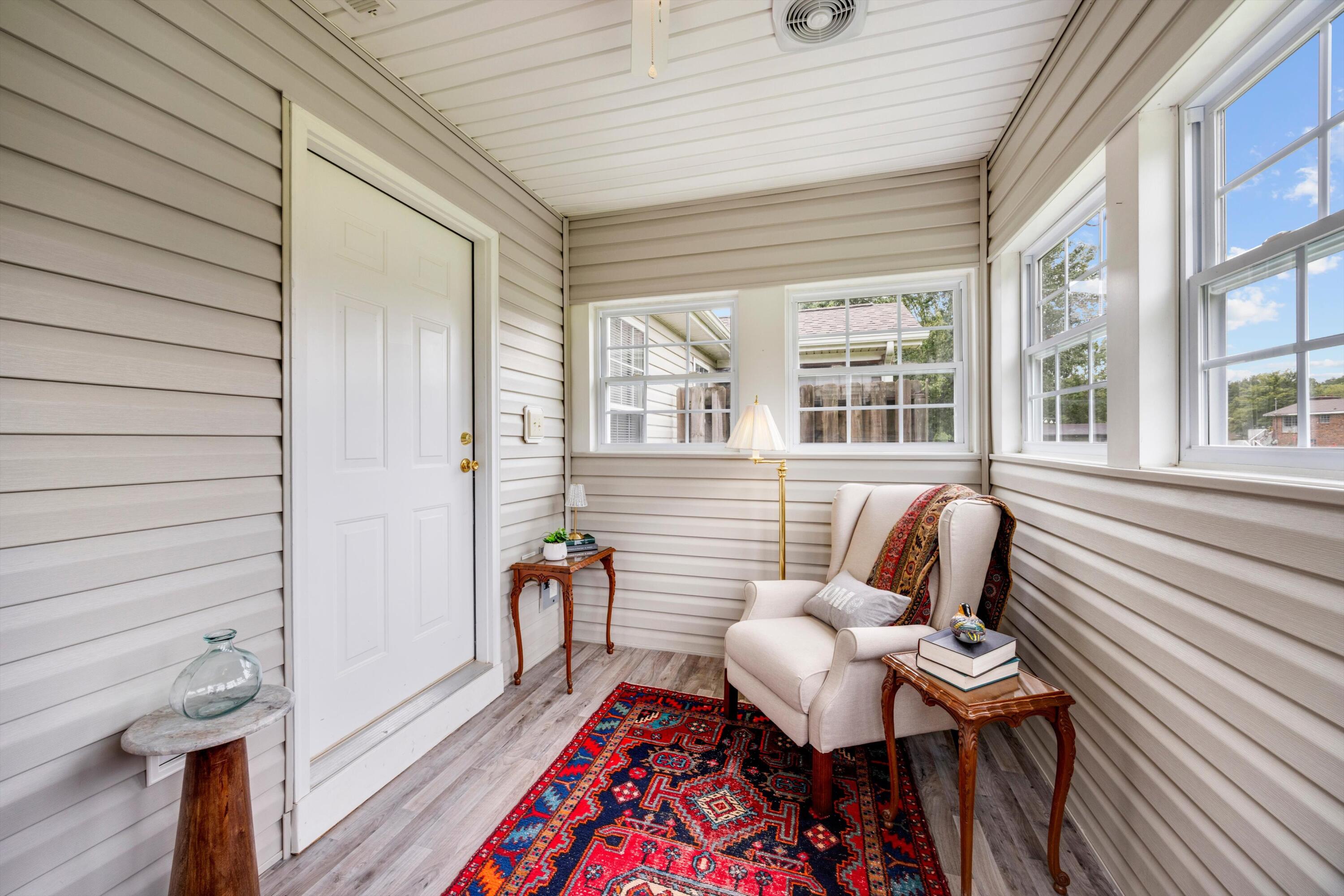 77 Flagstone Drive