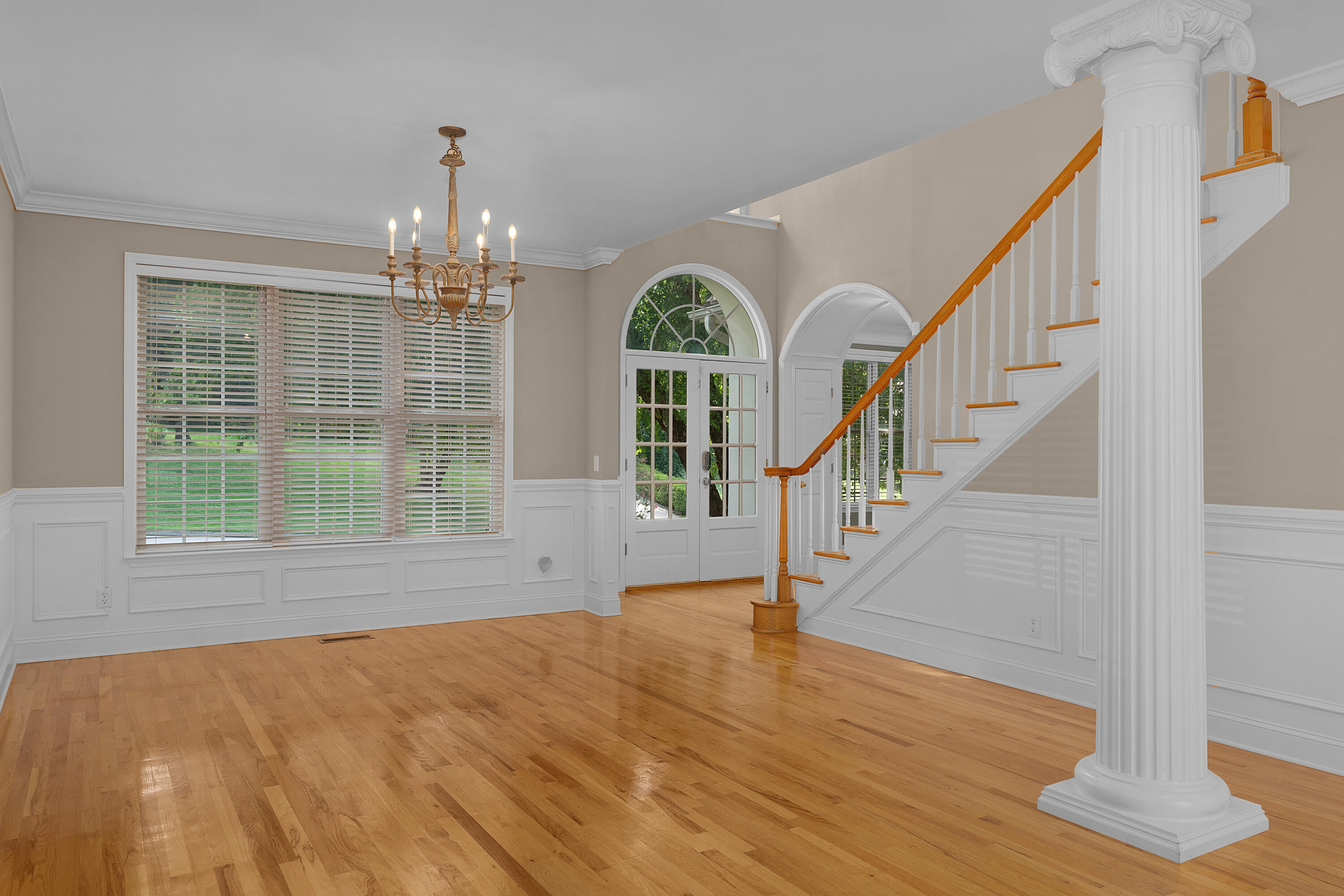 3269 Forest Shadows Drive