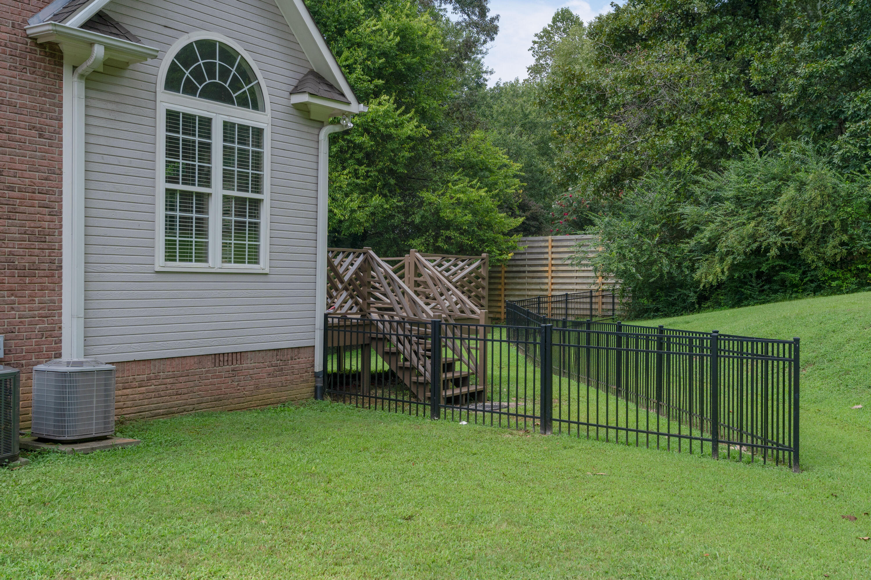 3269 Forest Shadows Drive