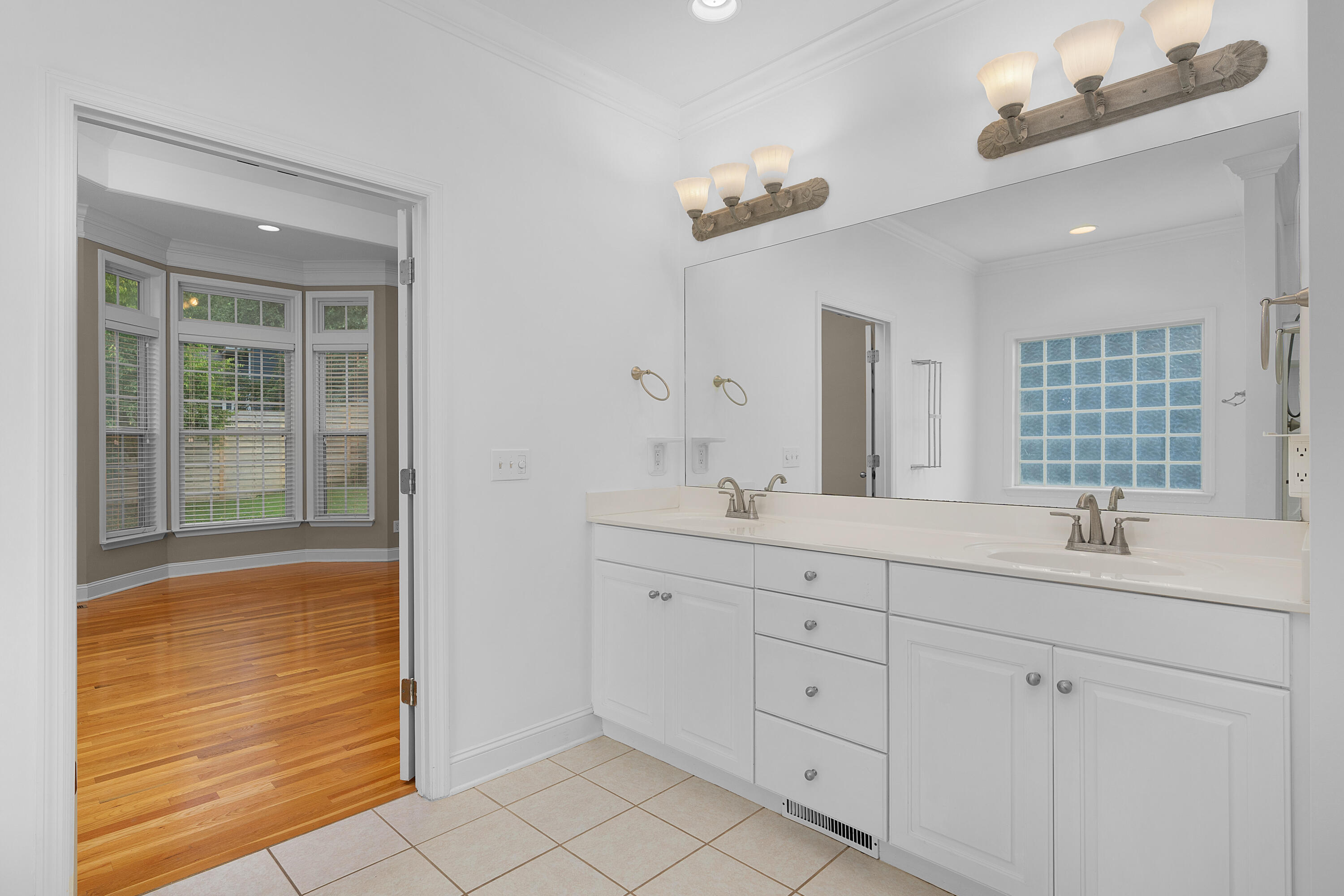 3269 Forest Shadows Drive