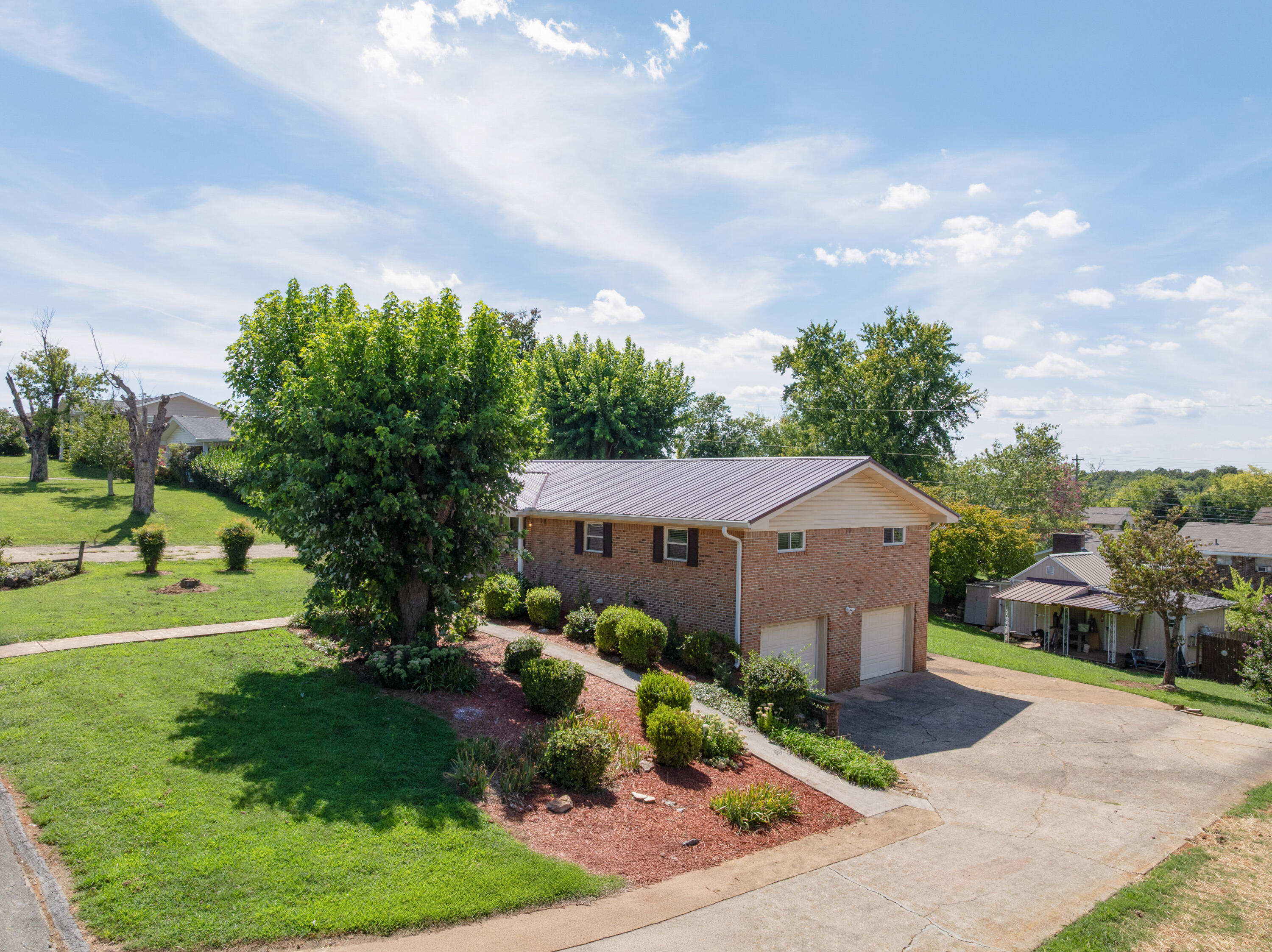2513 Sharron Drive