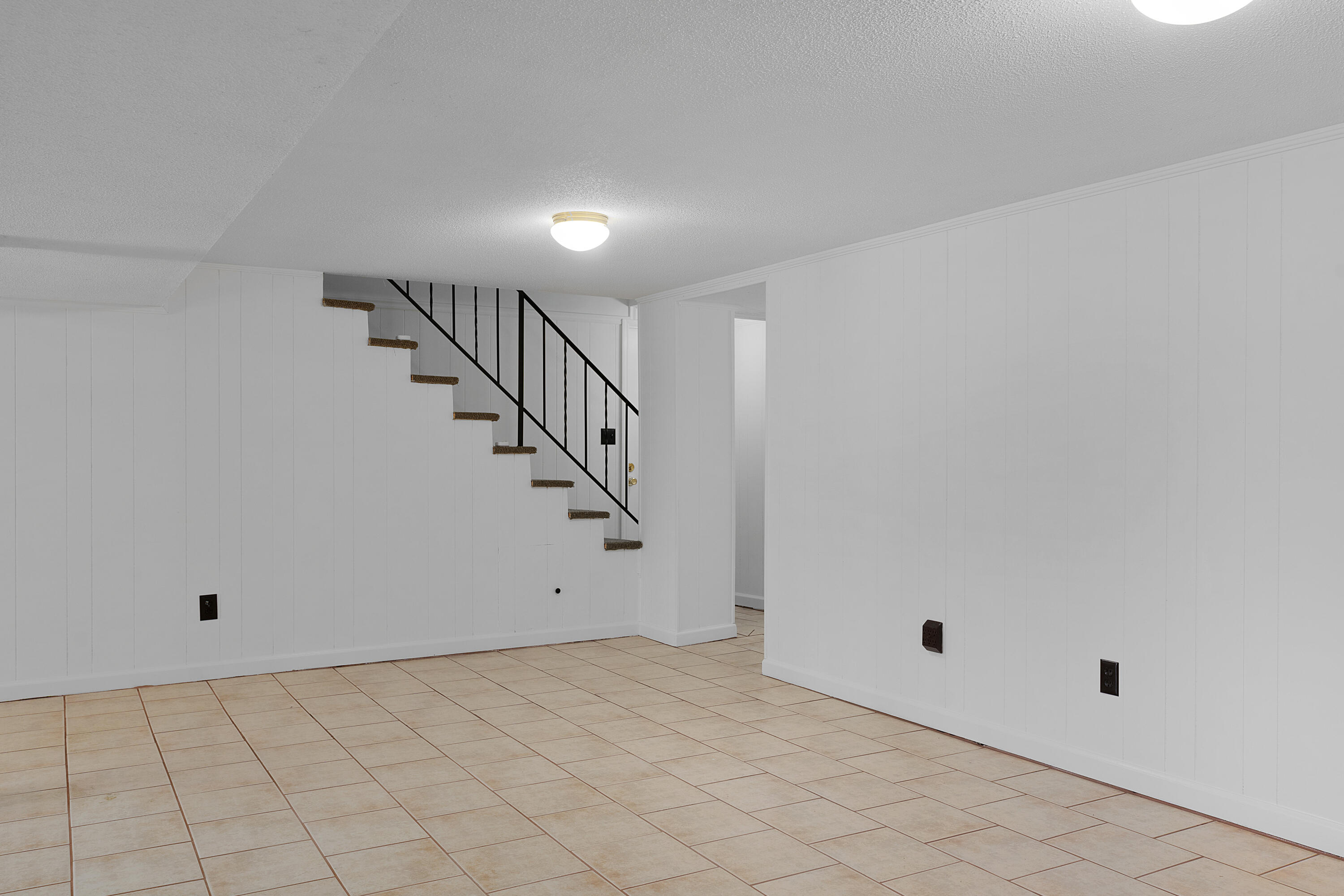 2513 Sharron Drive