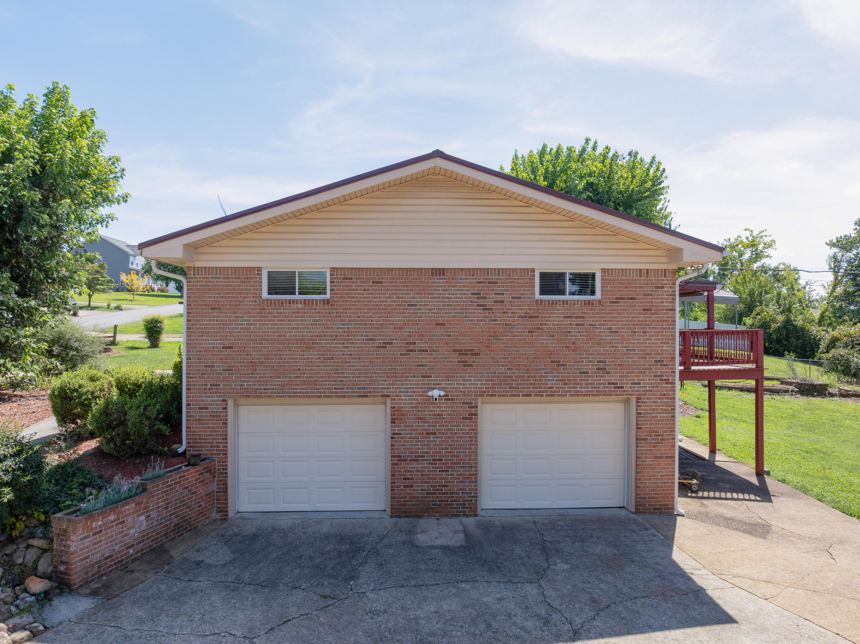 2513 Sharron Drive