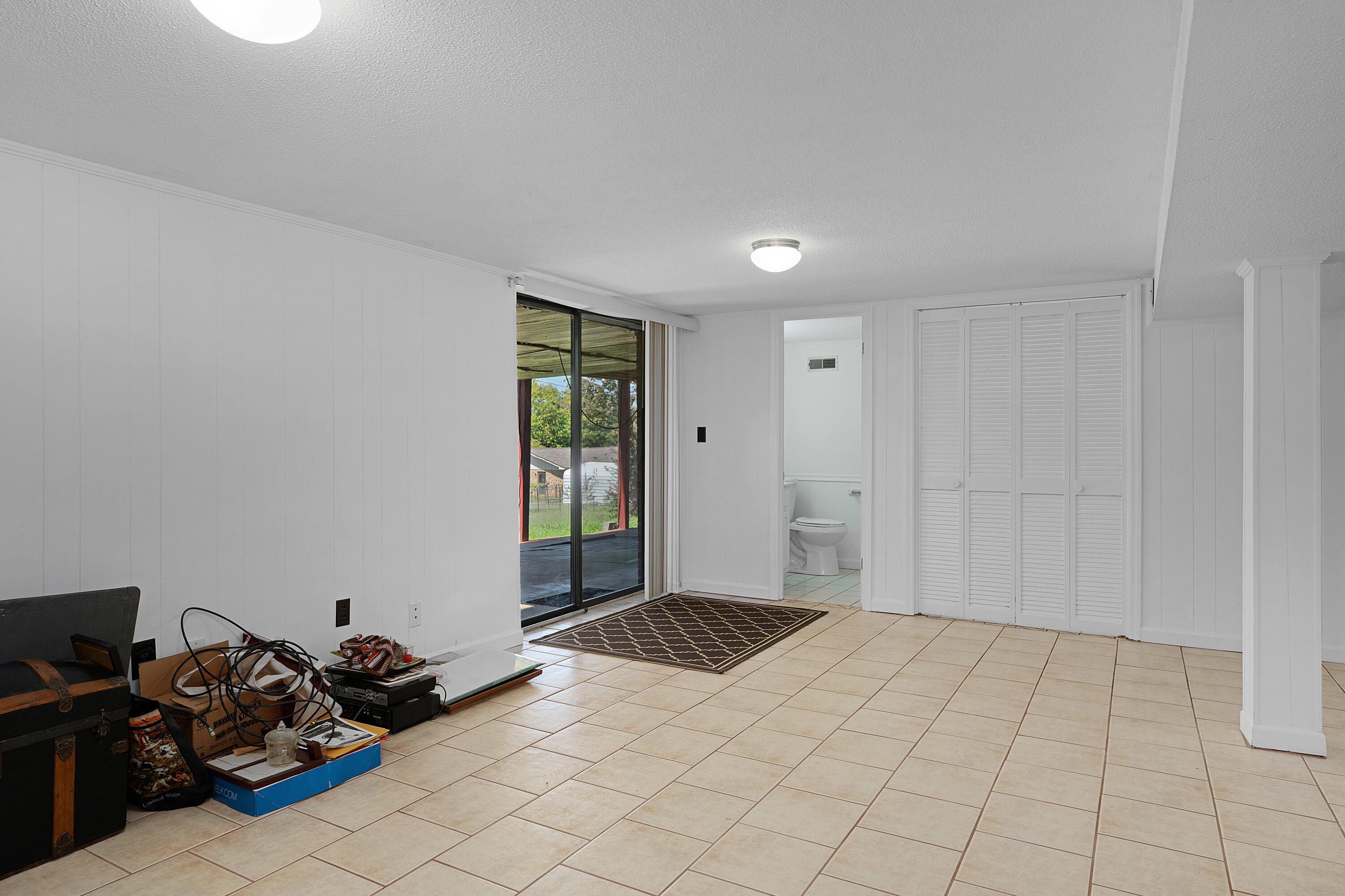 2513 Sharron Drive