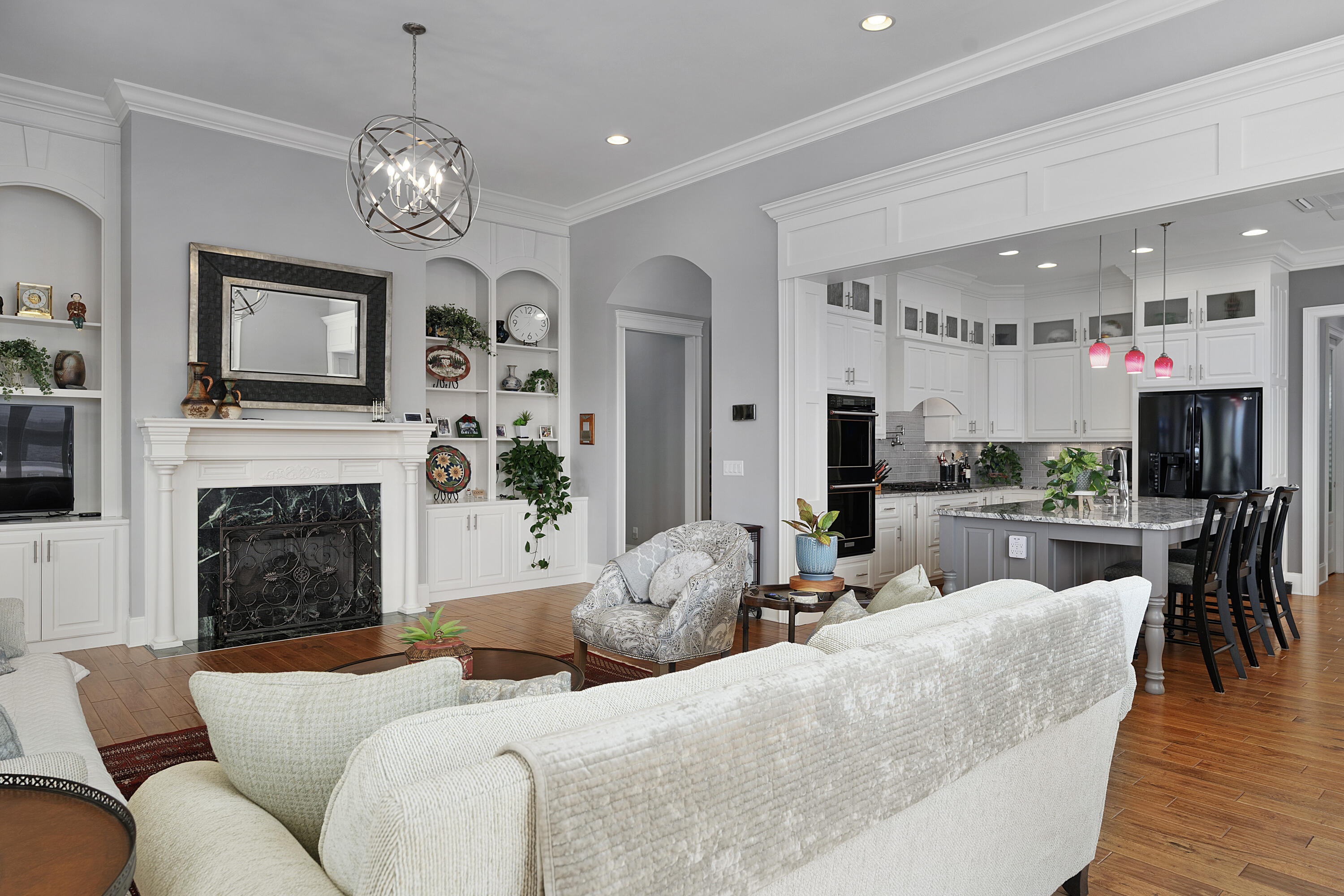 405 Forest Avenue