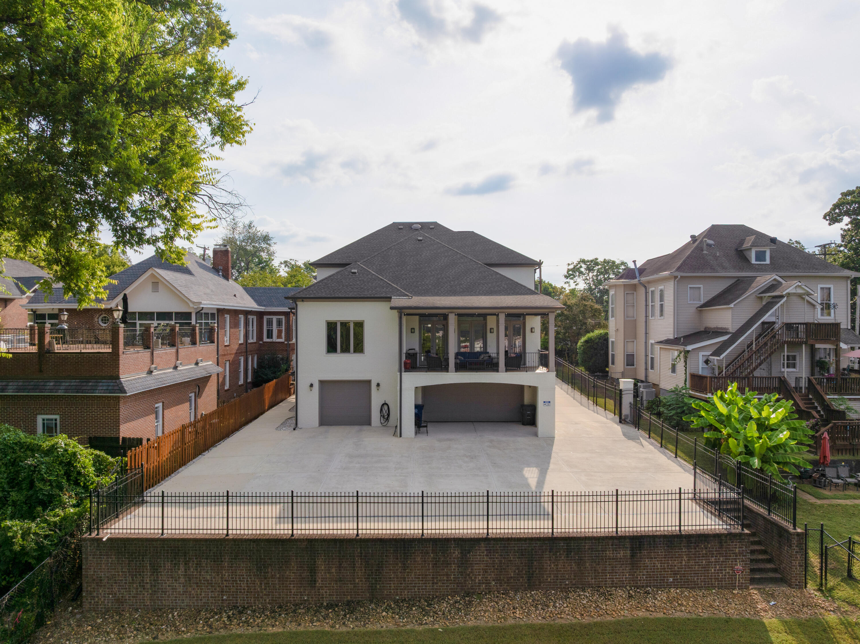 405 Forest Avenue