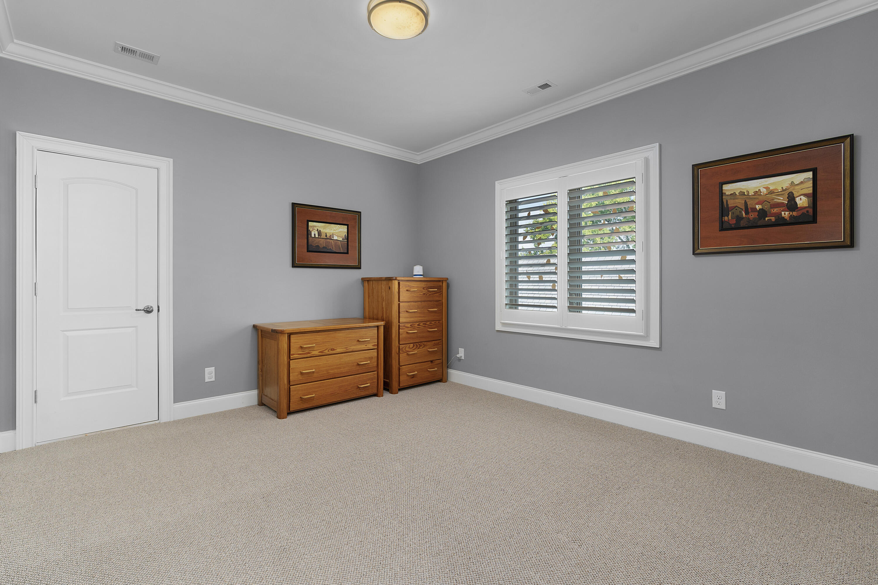 405 Forest Avenue