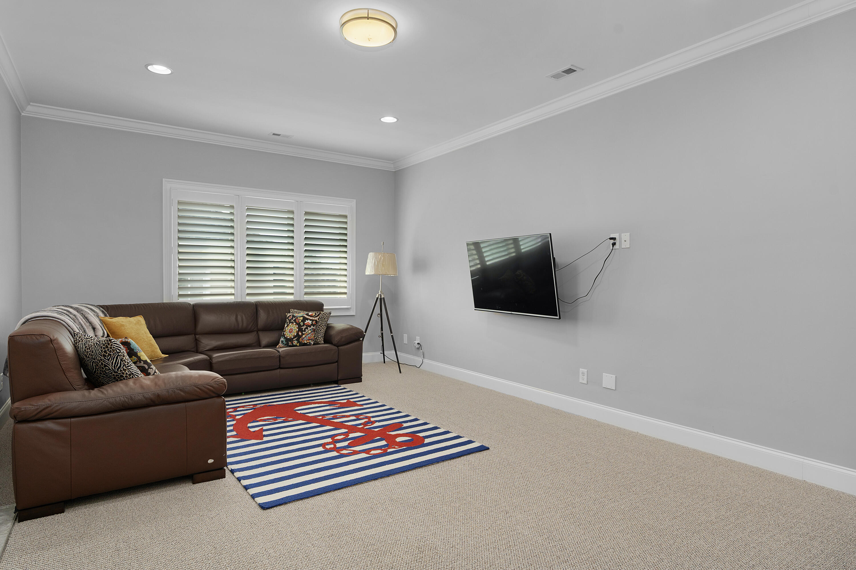 405 Forest Avenue