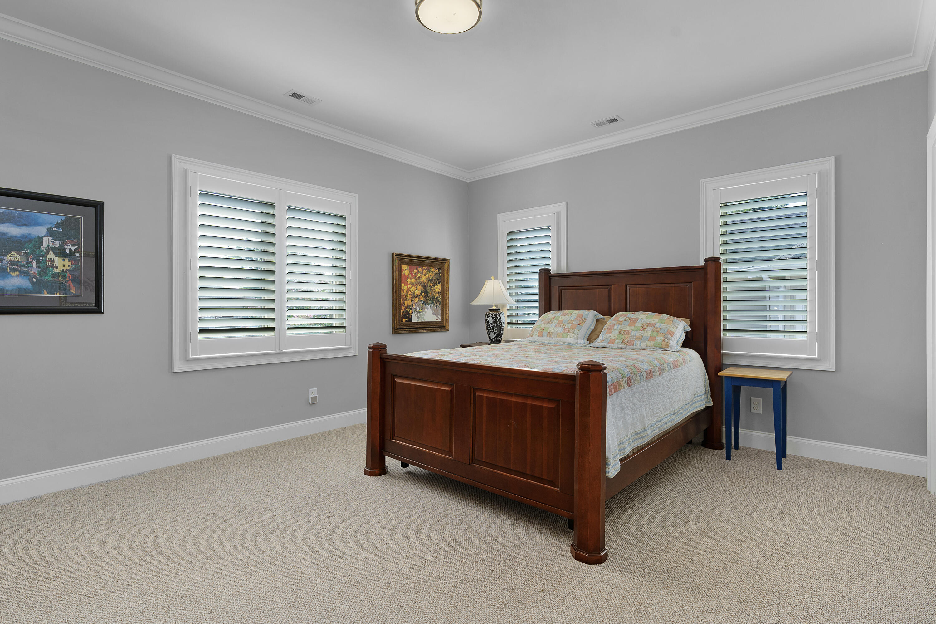 405 Forest Avenue