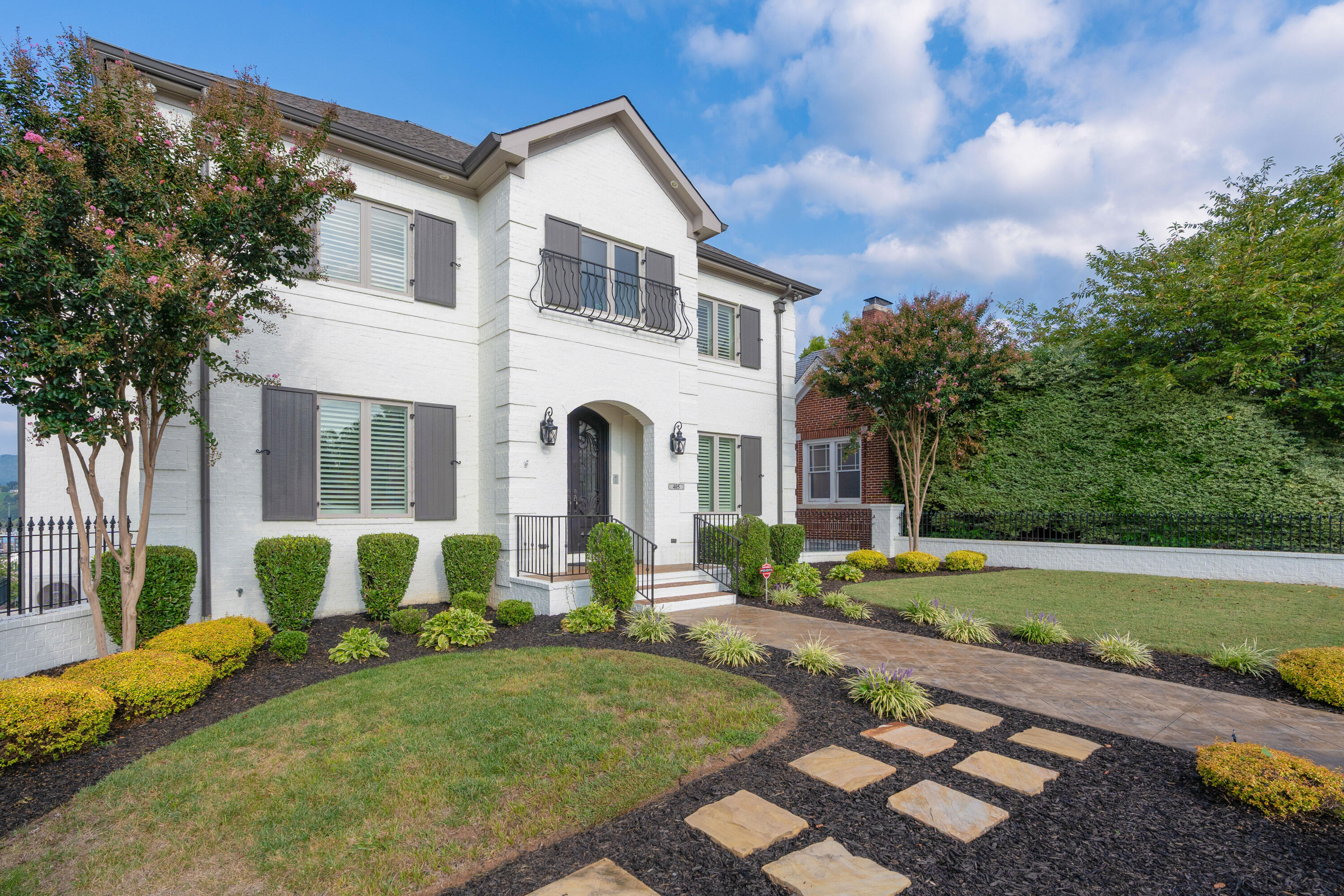 405 Forest Avenue