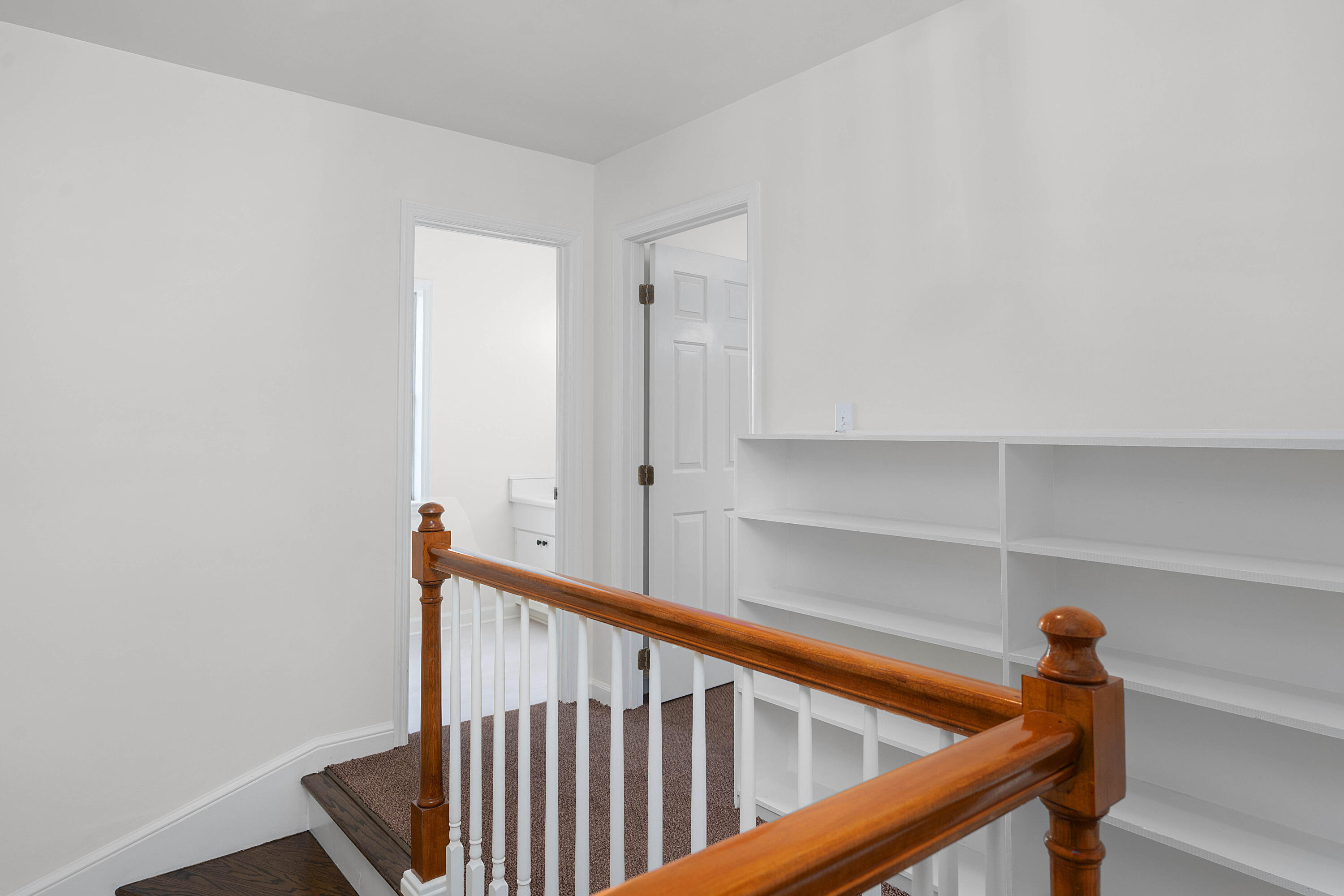1003 E Brow Road