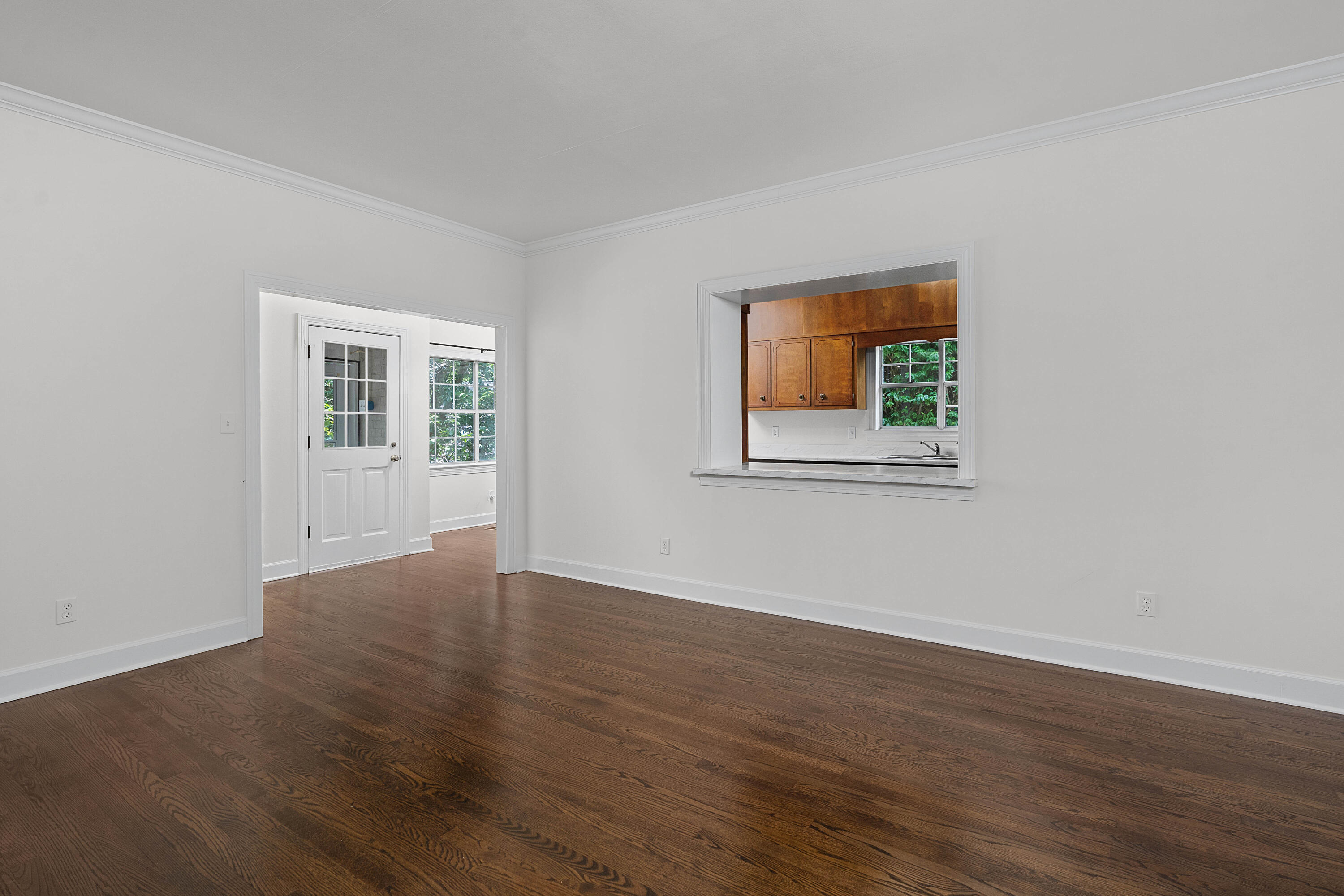 1003 E Brow Road