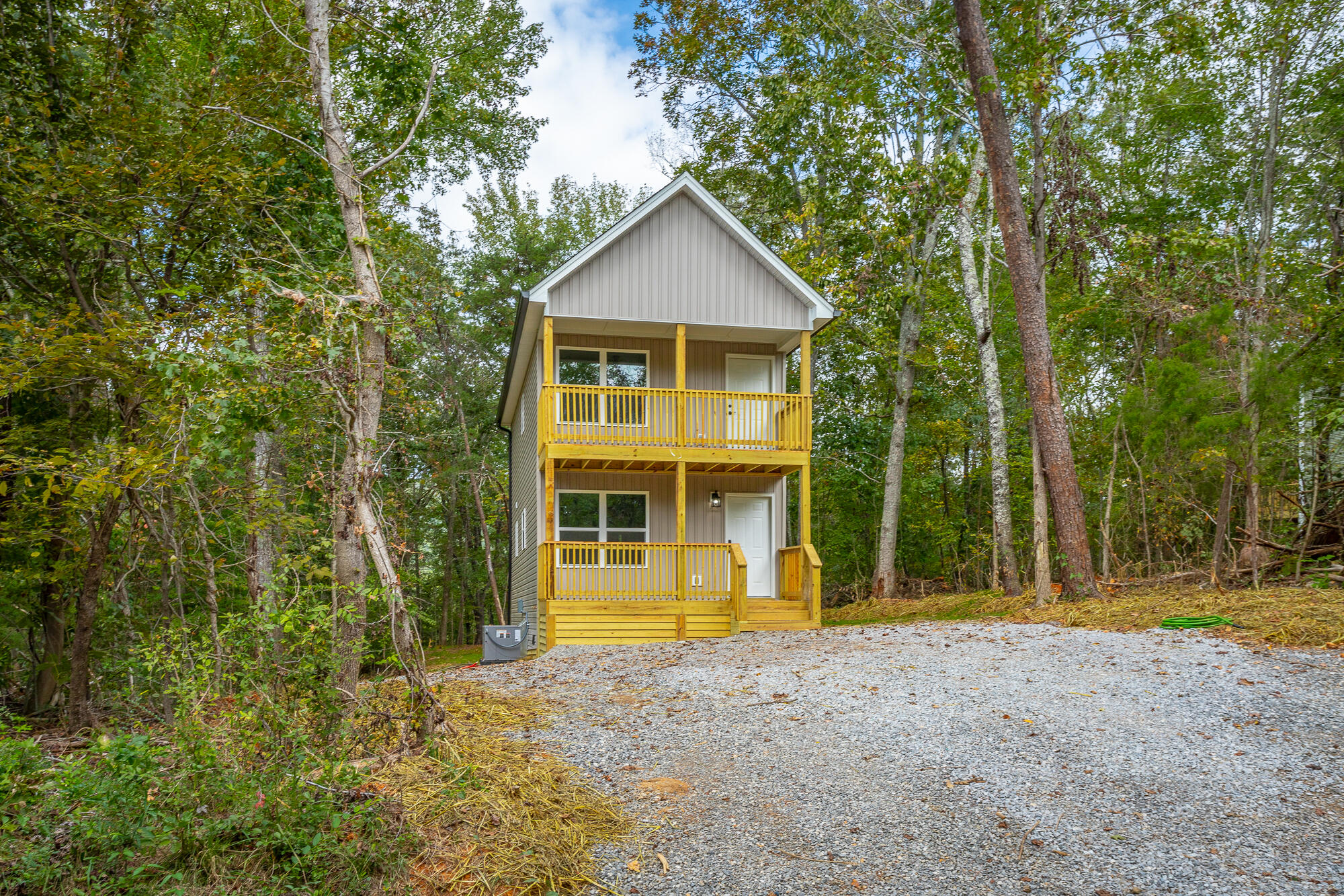 76 Pineway Circle