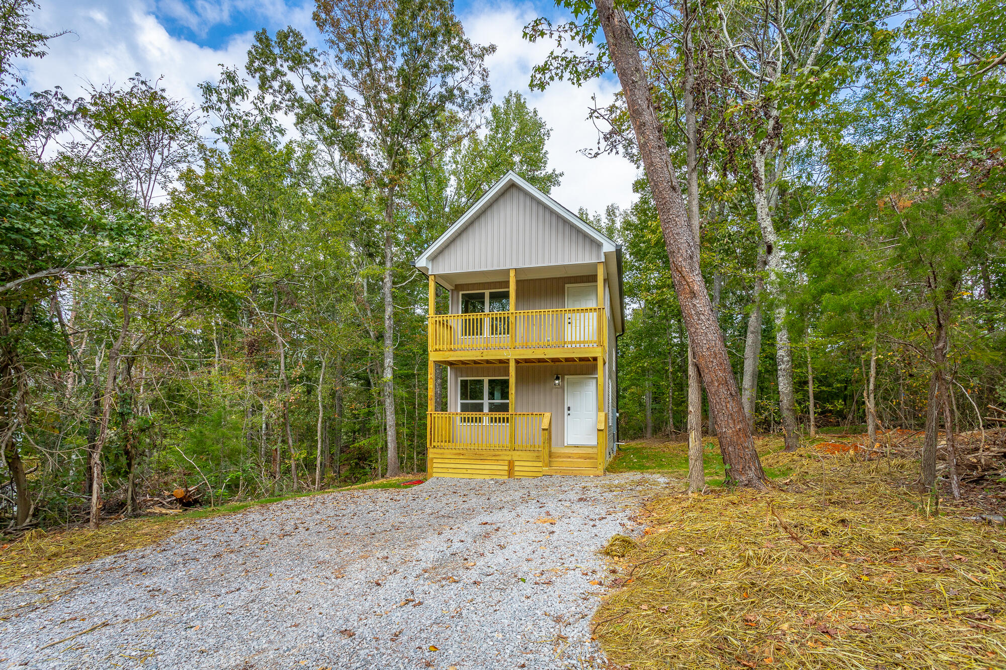 76 Pineway Circle